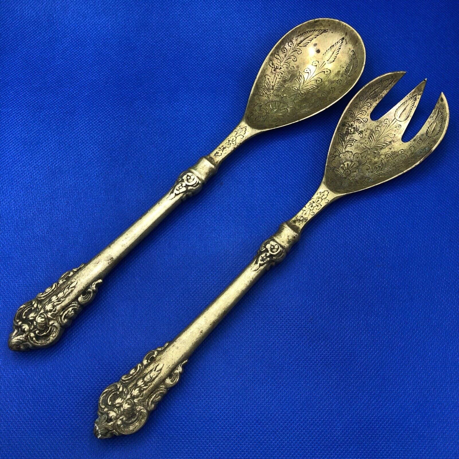 Vintage Pair Spoon Fork Europe Kitchen Flatware Ornament