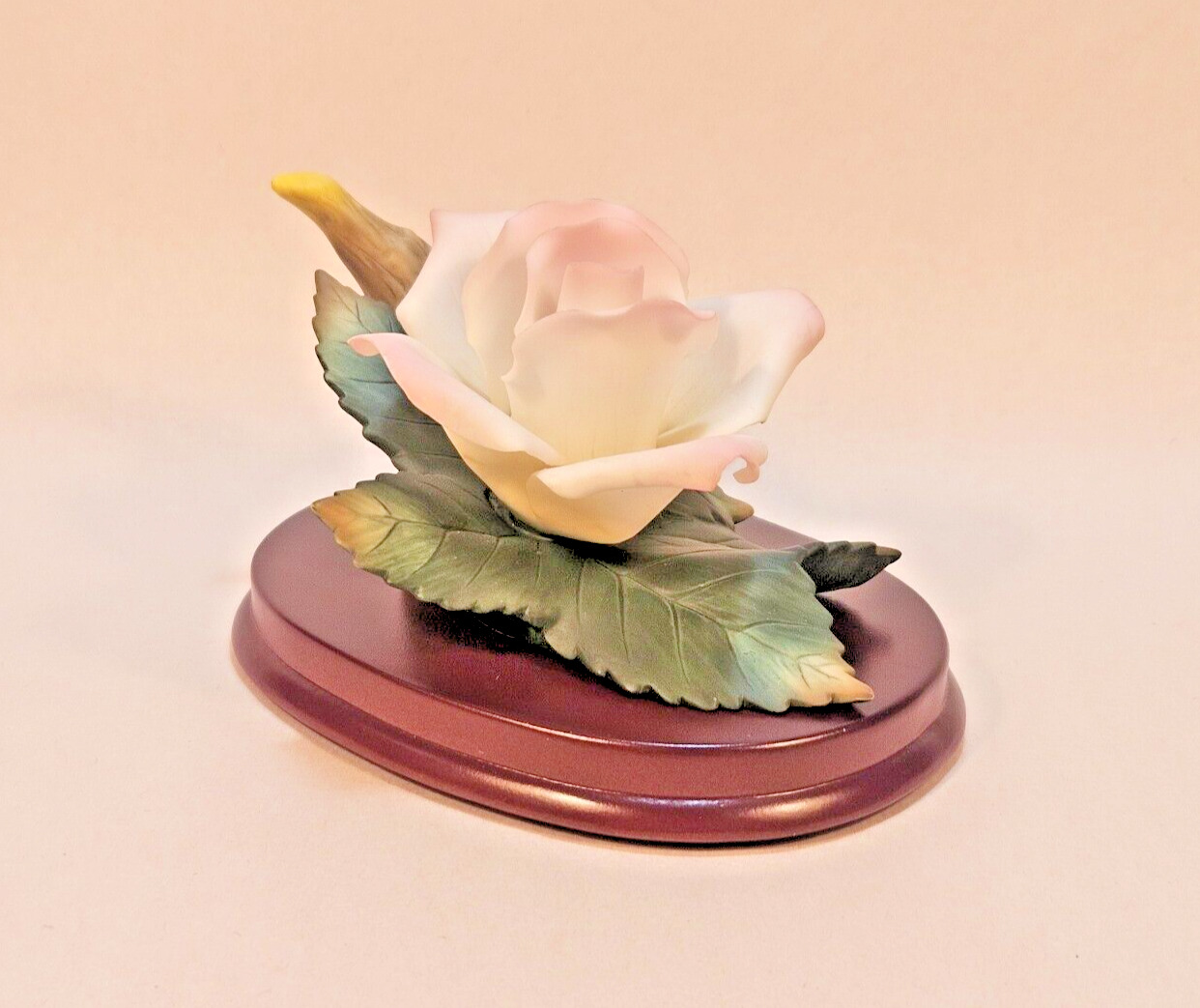 NWB Simson Giftware Porcelain White and Pink Rose on Wood Base