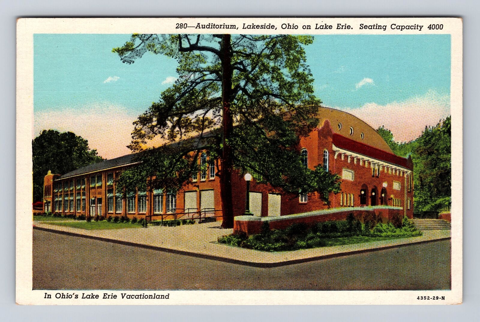 Lakeside OH-Ohio, Auditorium, Antique, Vintage c1948 Souvenir Postcard