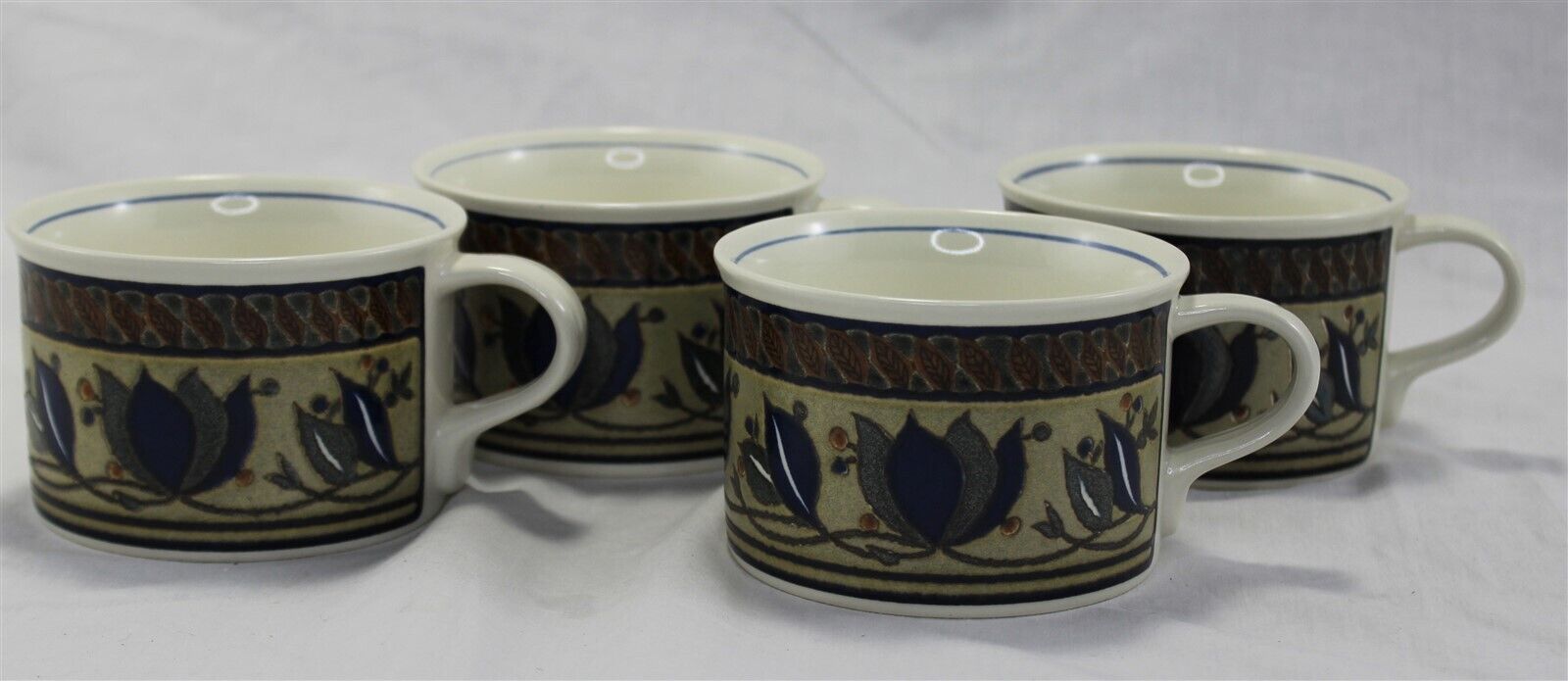 Mikasa Intaglio Arabella CAC 01 - Set Of 4 Vintage Ceramic Coffee Mugs