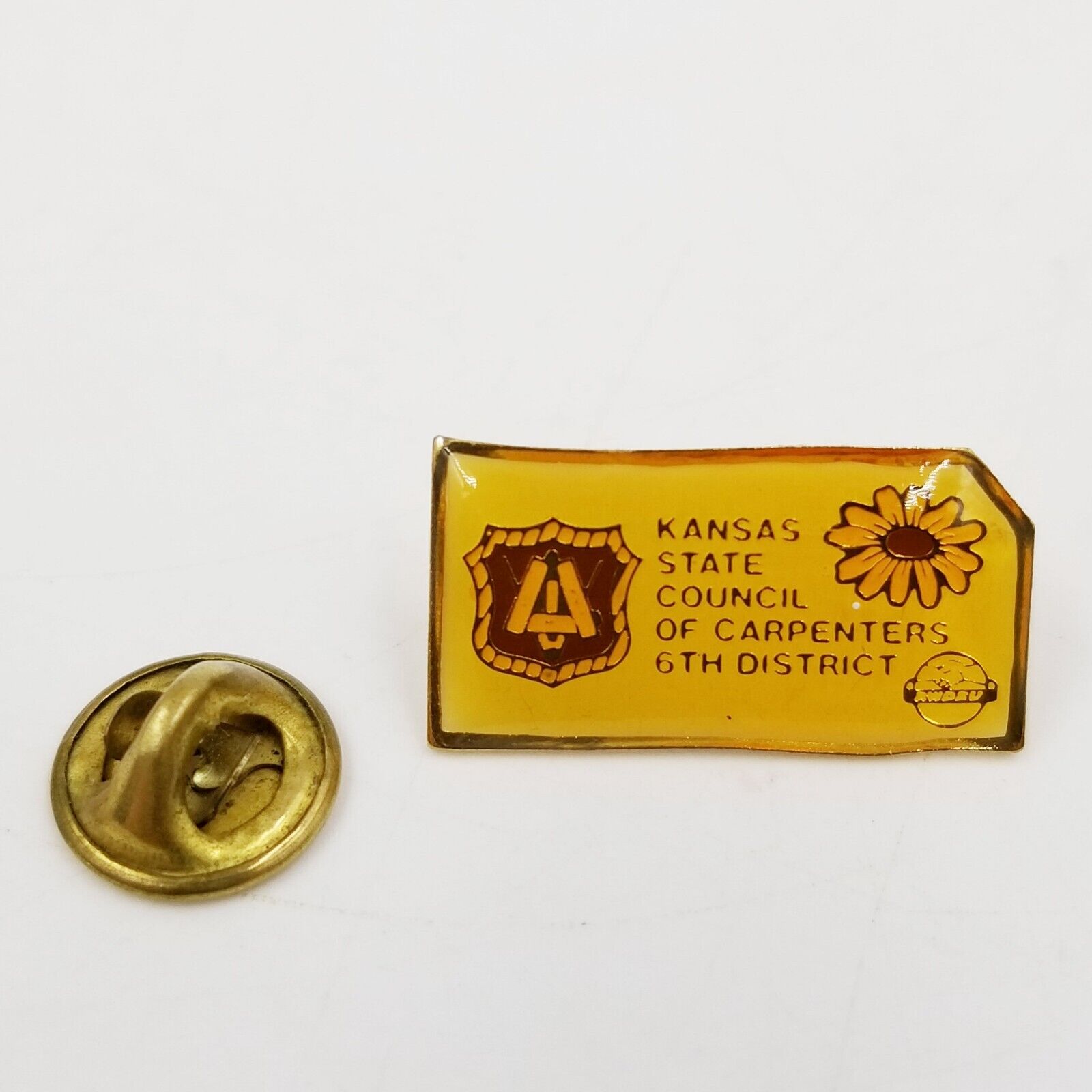 Vintage Kansas State Council of Carpenters 6th District Pin