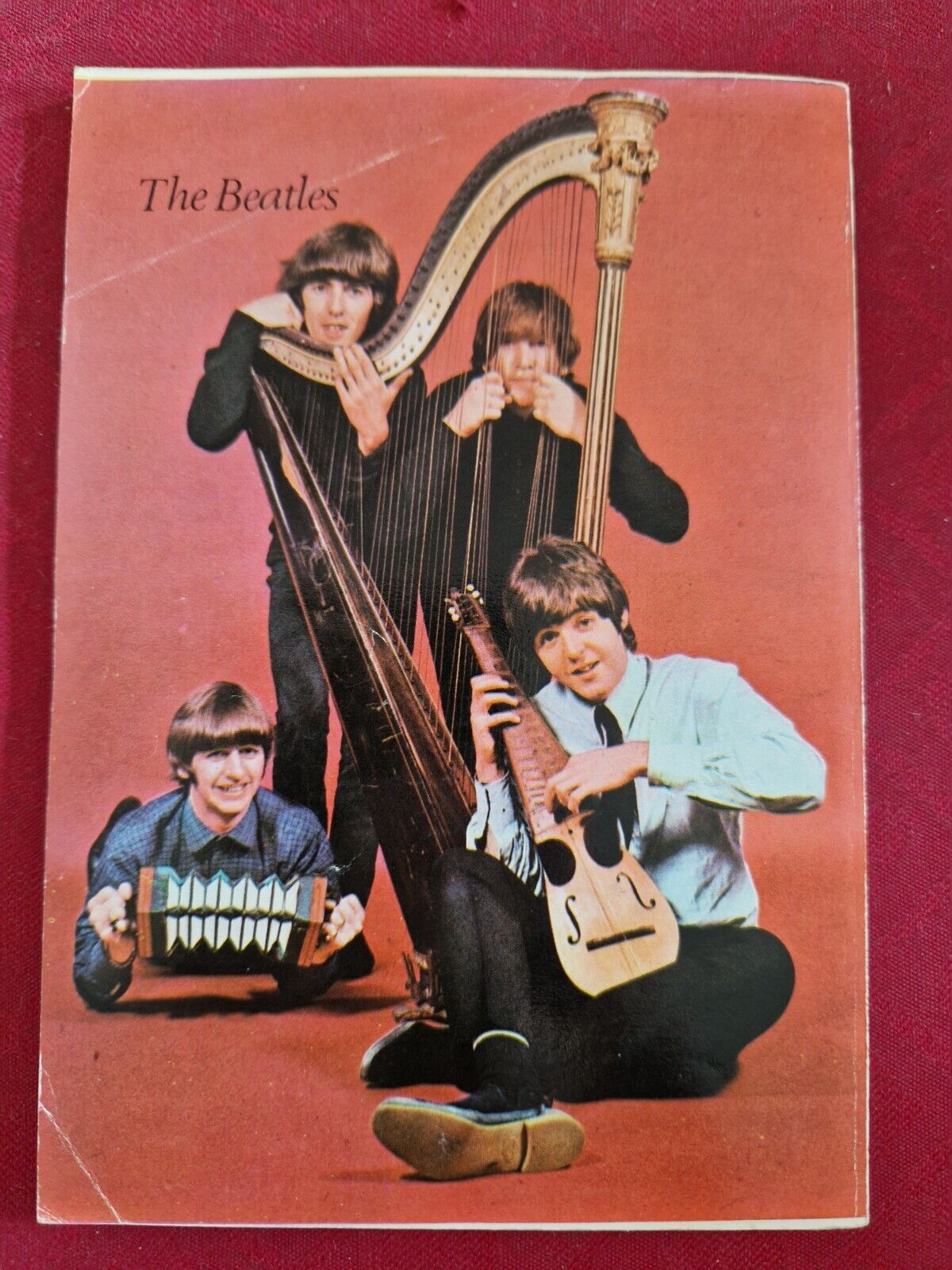 Bajonett serien #17 1968 with Beatles on the back cover. Nice Norwegian edition.