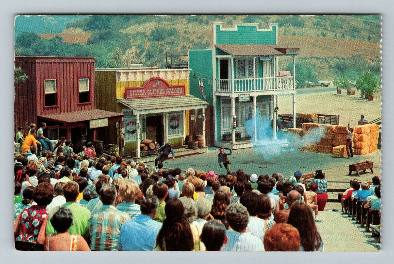 Universal City CA-California, Studio, Amphitheater Stunt Show Vintage Postcard
