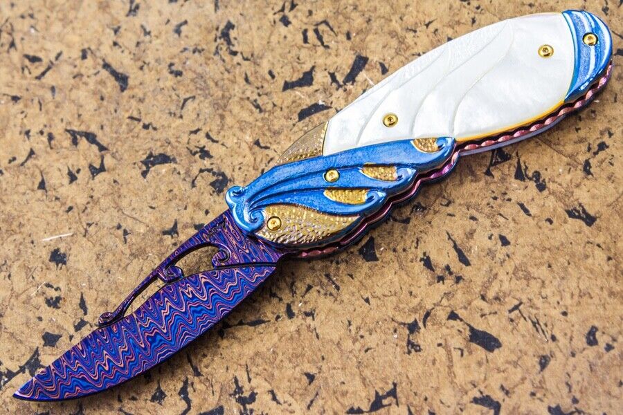 Suchat Jangtanong Custom Handmade Folding Knife Damascus White Pearl 24K Screw