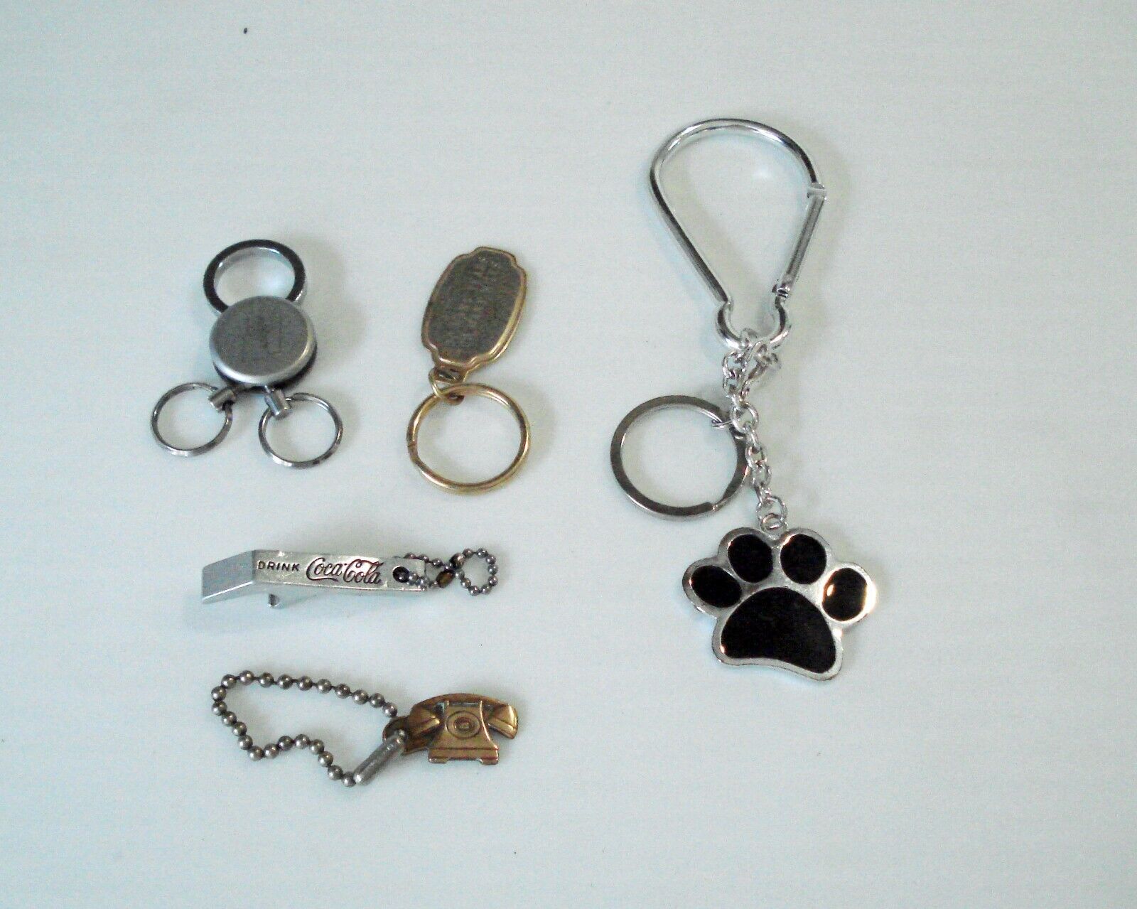 Vintage And Collectible Lot Of Keychains - 5