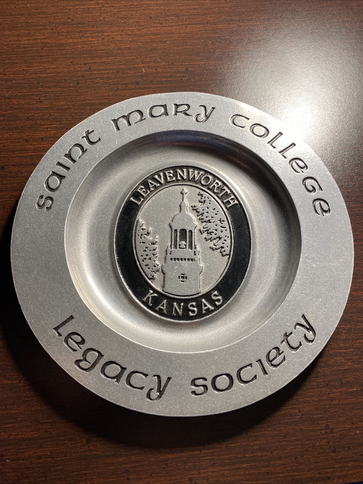 VTG 8” Carson Pewter Saint Mary College Leavenworth Kansas Legacy Society Plate