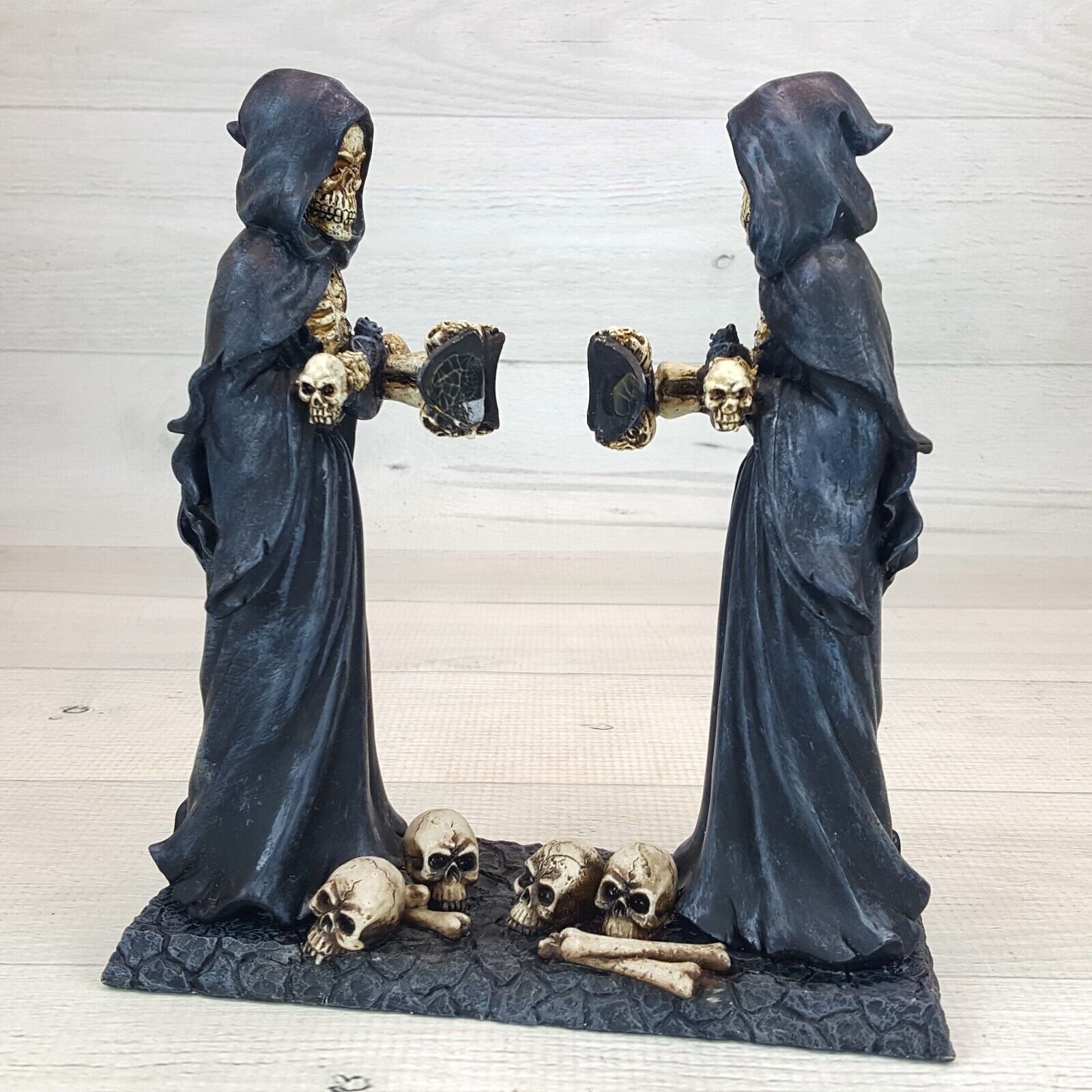 Skeleton Dark Grim Creepers w Skulls & Bones 7.5\