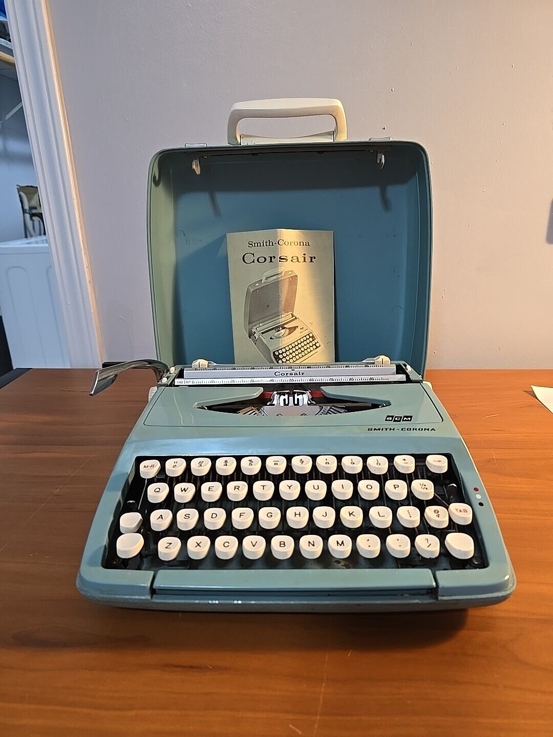 Vintage Smith Corona Corsair Deluxe Turquoise Typewriter Mid Century