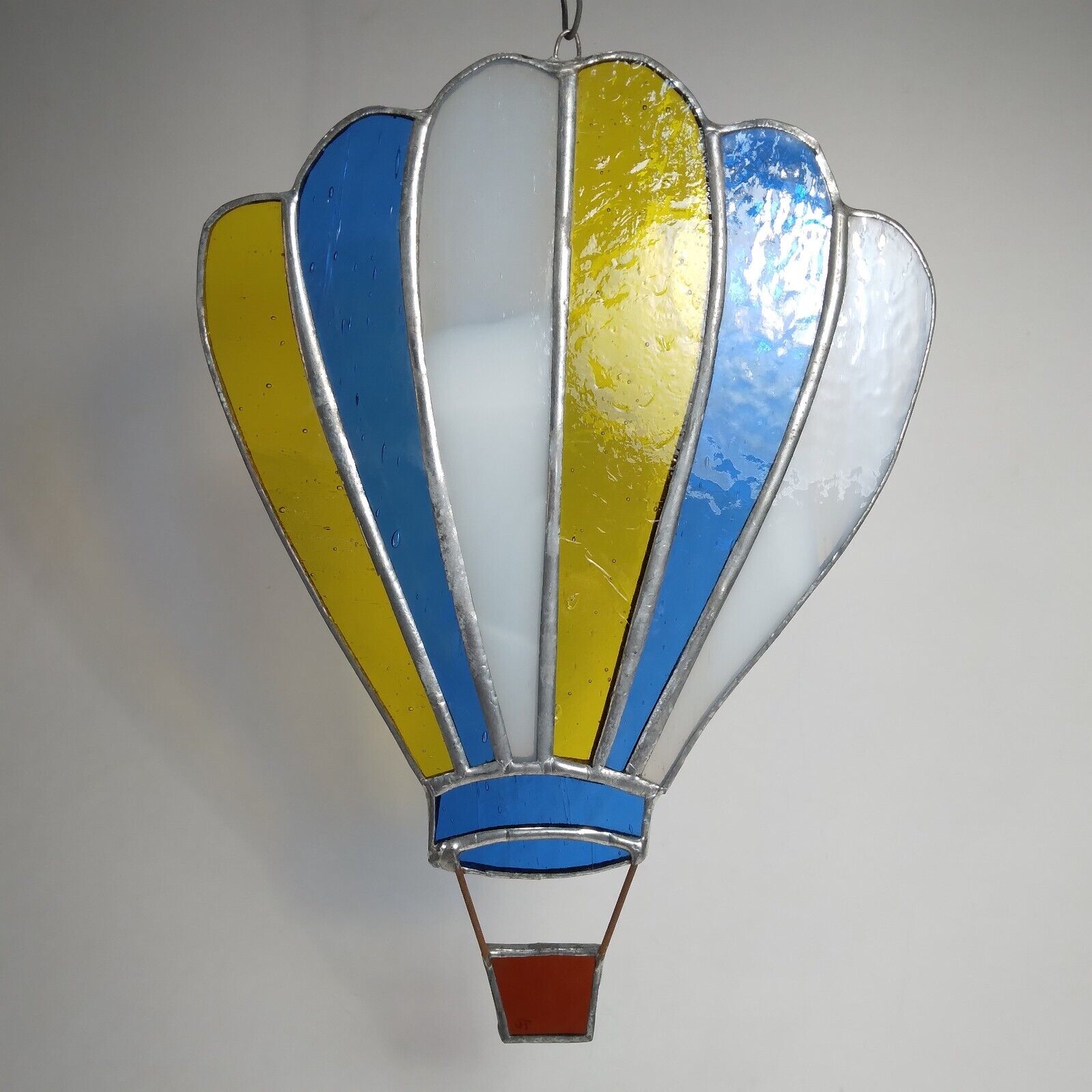 Vintage TG Signed Stained Glass Hot Air Balloon Hanging Suncatcher 7.5\