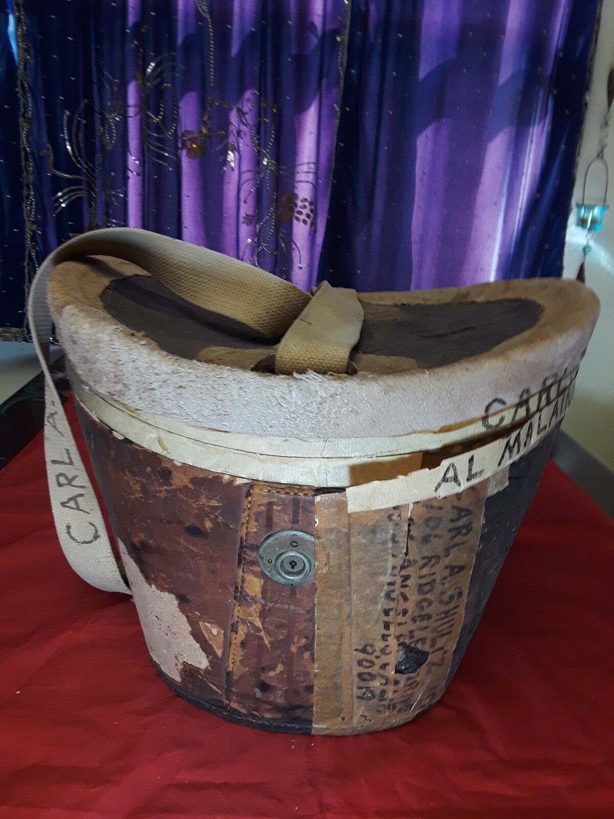 Antique Top Hat Leather Case Circa 1880 10\