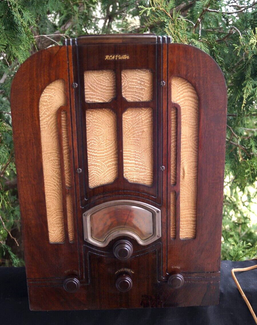 Antique 1930s RCA Victor Model T6-1 Tombstone Tube Radio - Works - Short Wave