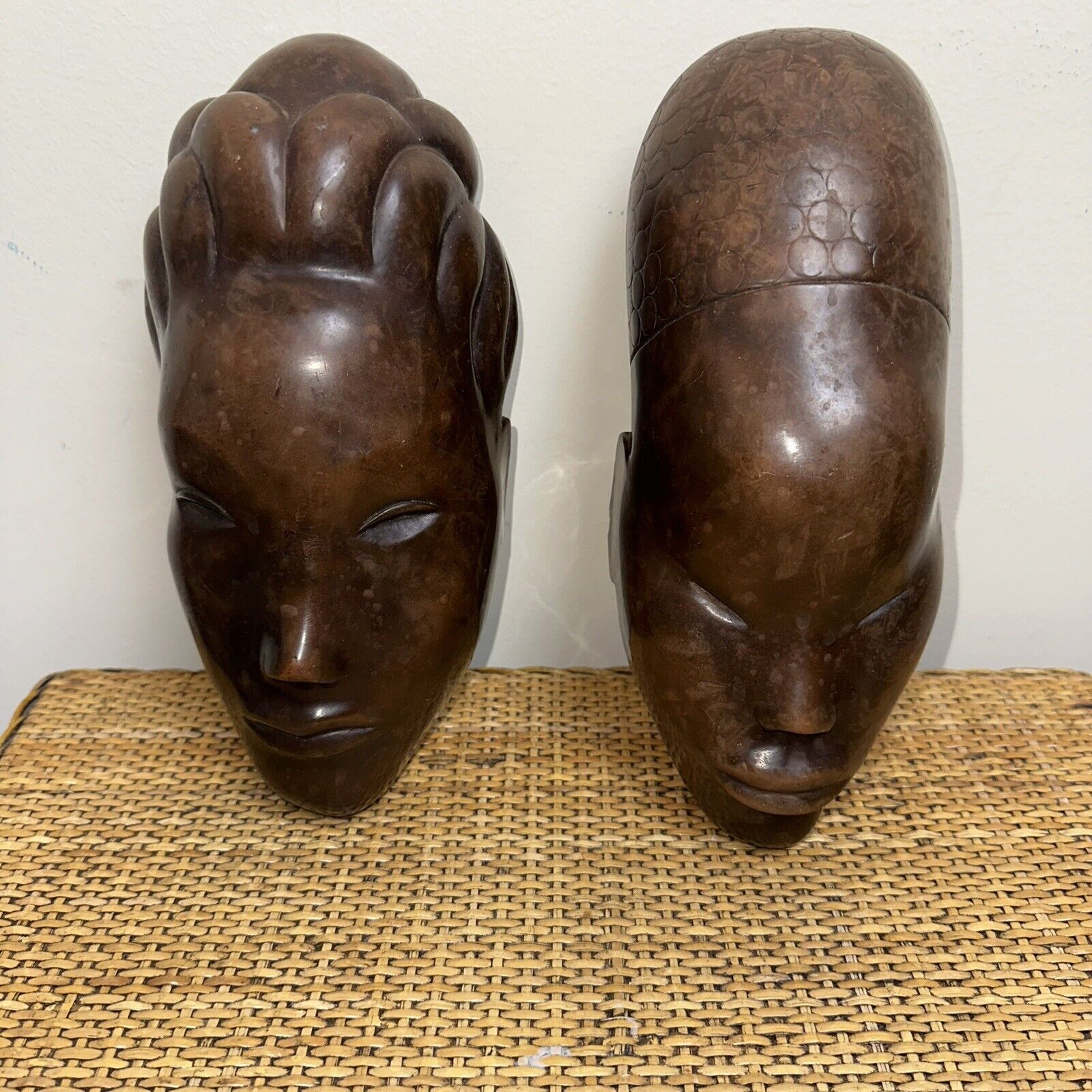 Vintage Fan Co African Women Gemstone Face Mask Bust Sculpture Set Of 2 Brown