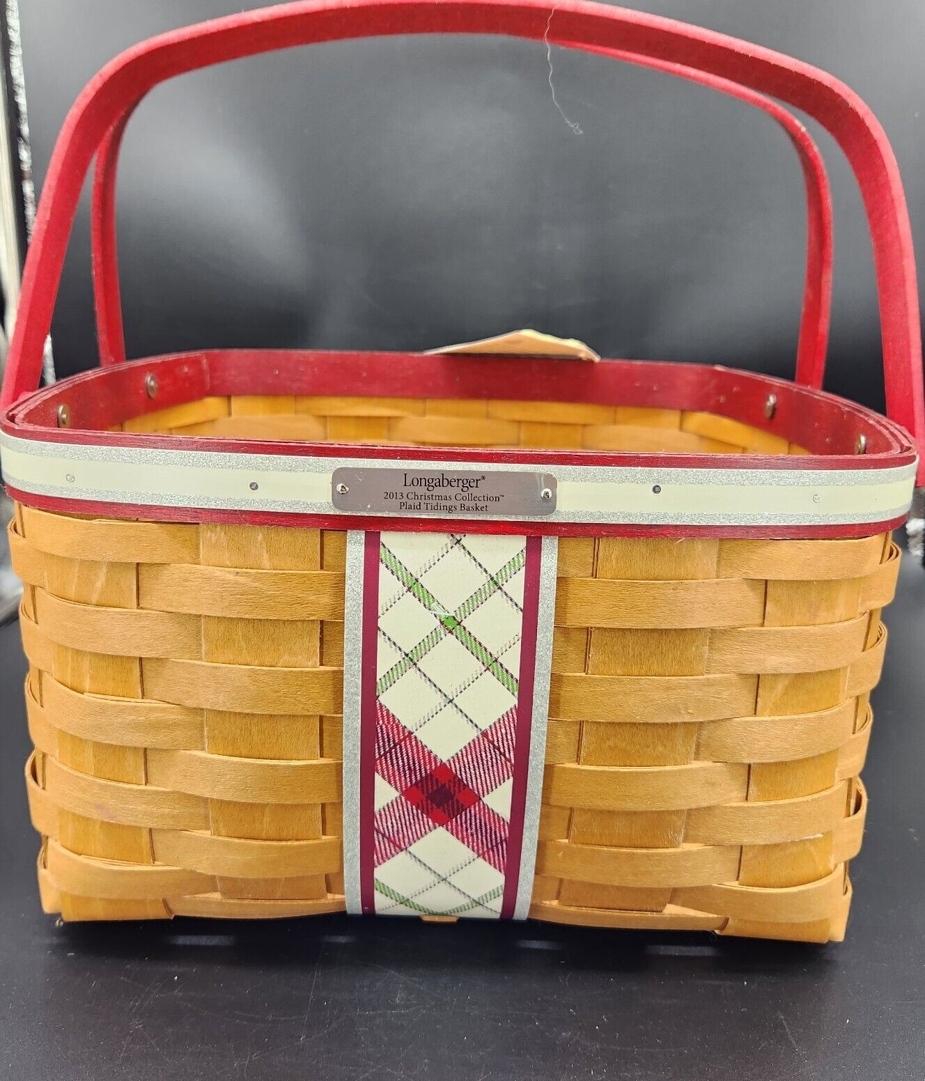 Longaberger 2013 Christmas Collection Red Plaid Tidings Basket Red Handles GIFT