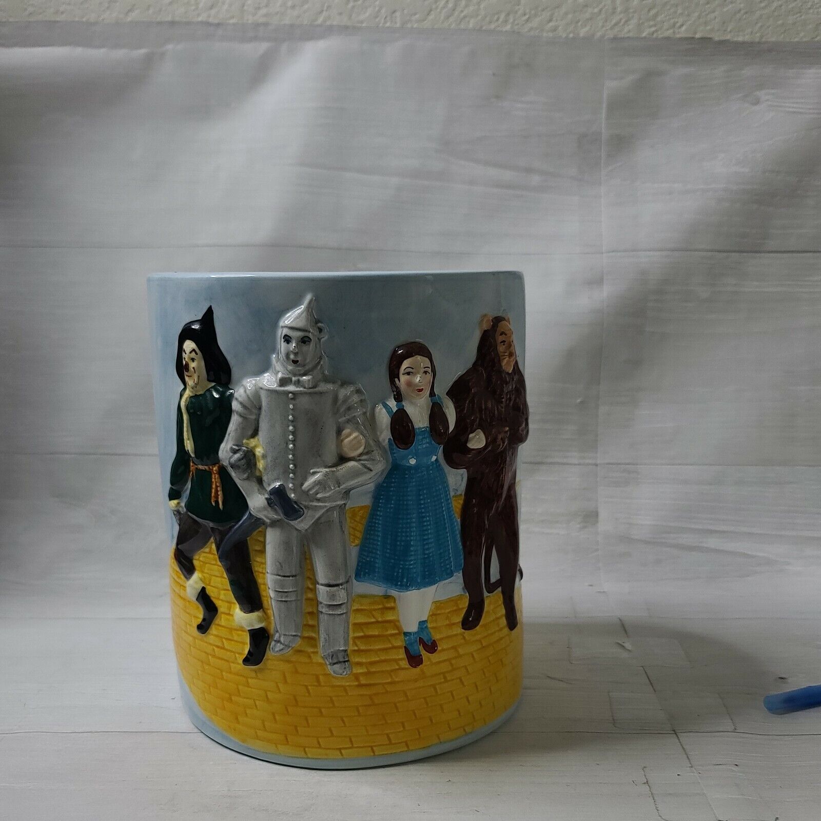 VTG 1998 The Wizard of Oz Cookie Jar “Theres no place like home” Star Jar NO LID