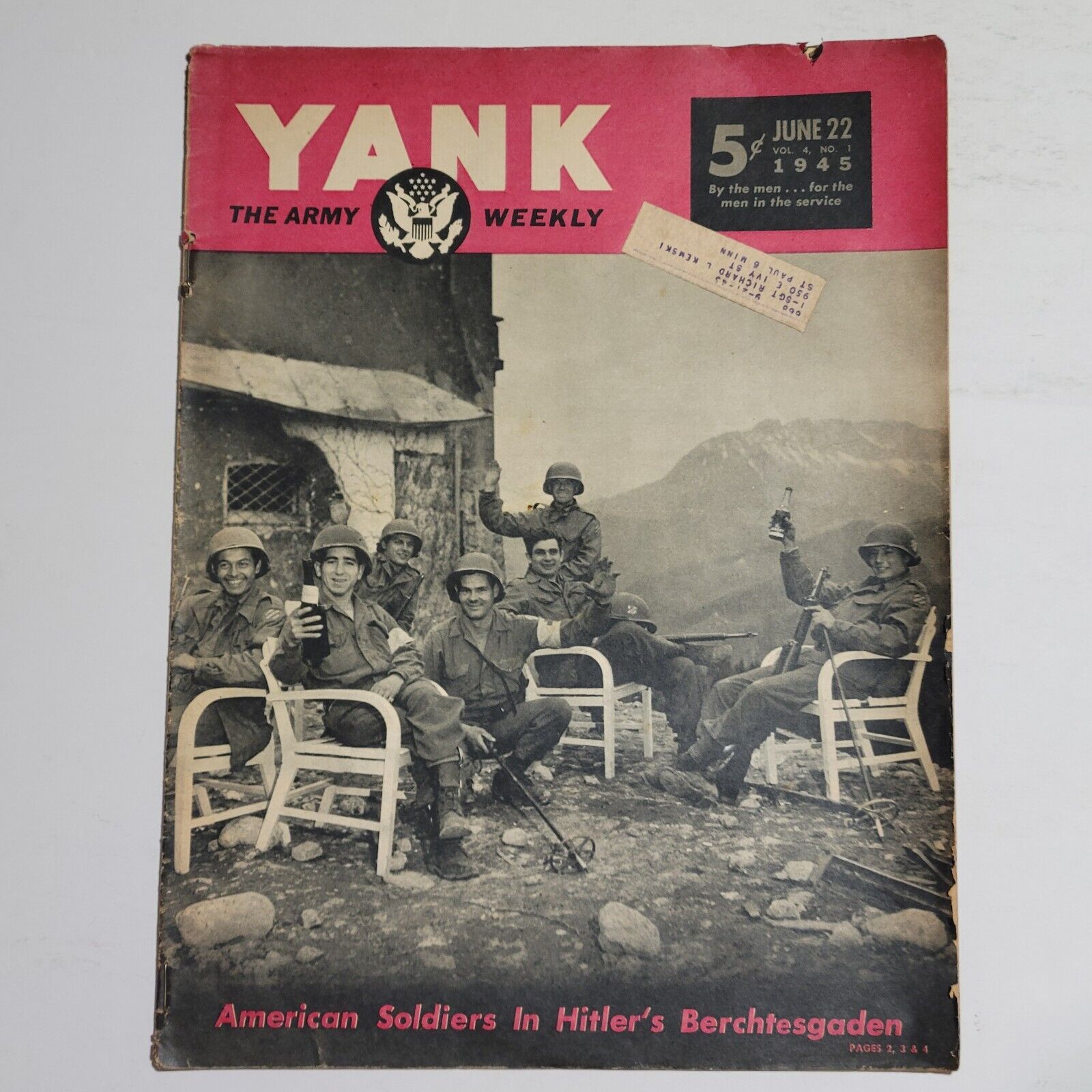 YANK THE ARMY WEEKLY MAGAZINE June 22 1945 Soldiers in Hitler's Berchtesgaden 