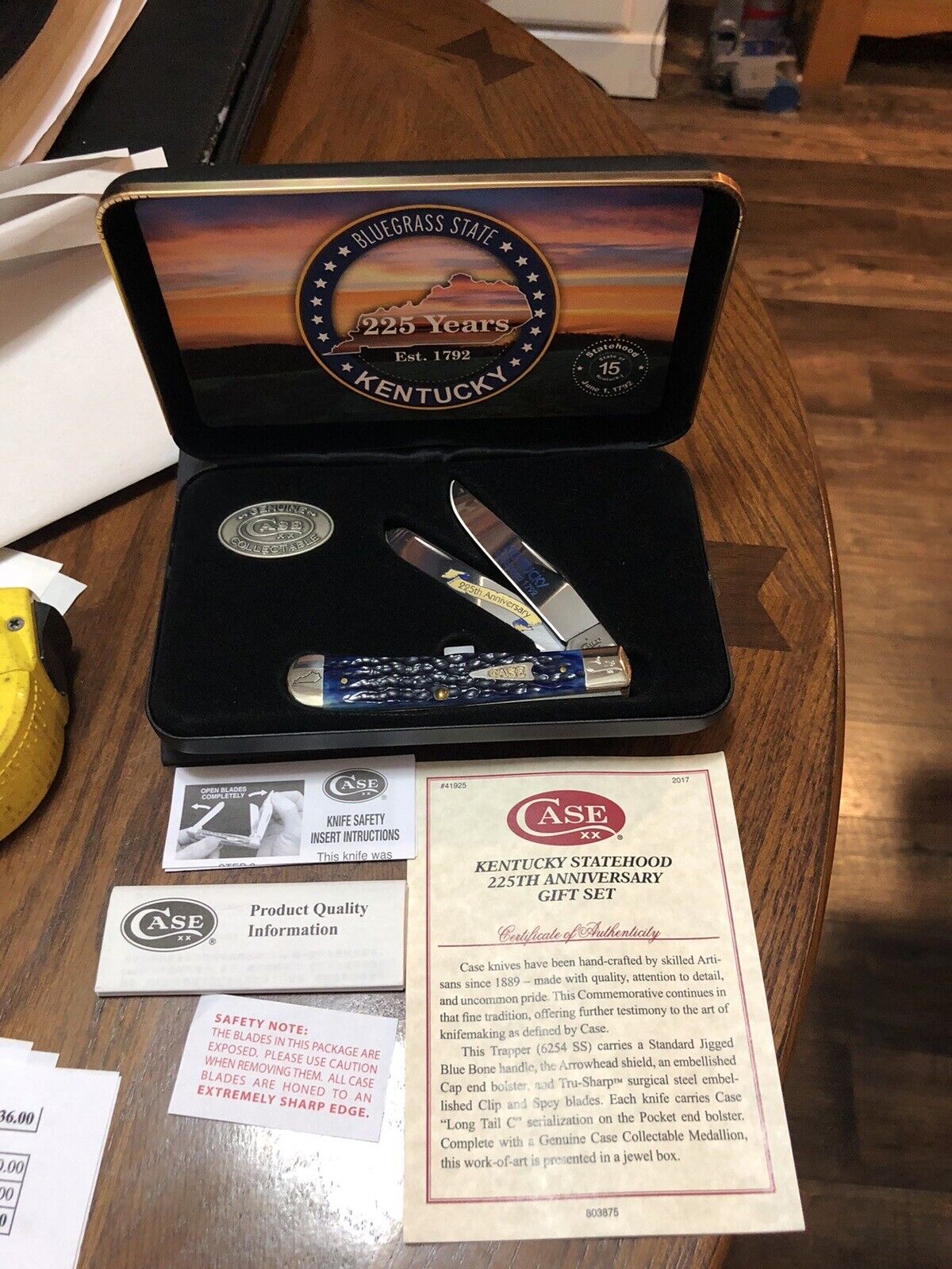 Case XX Kentucky Statehood 225th Anniversary Gift Set 