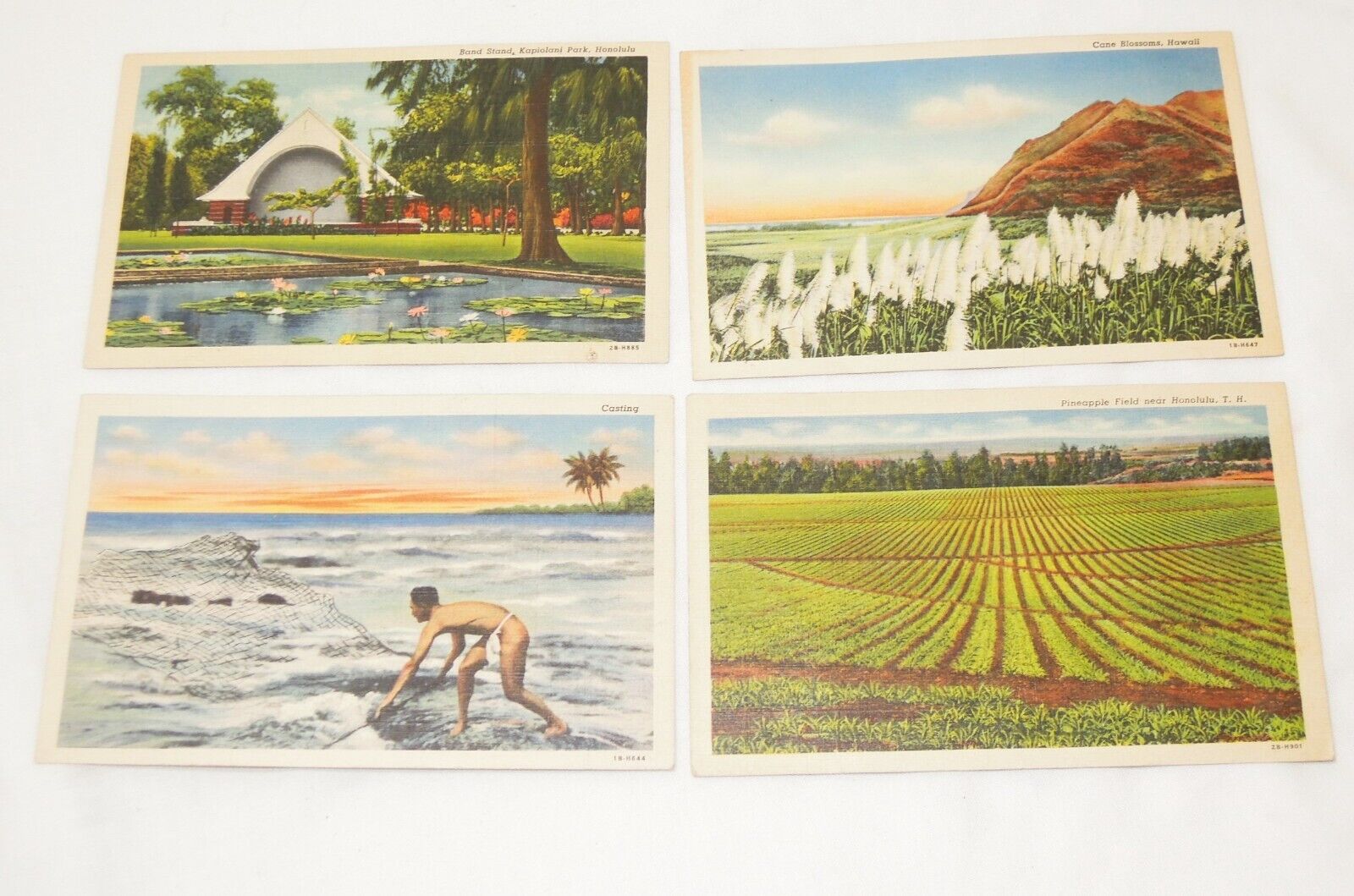Four Vintage Linen Postcards Hawaii postally unused