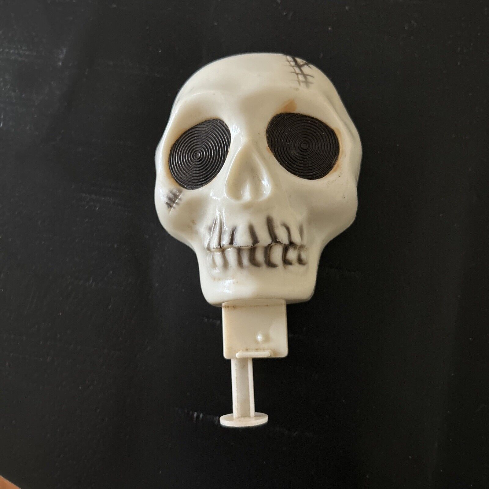 Vtg Halloween Spark Toy Skeleton Skull Face Sparkler Plastic Toy 