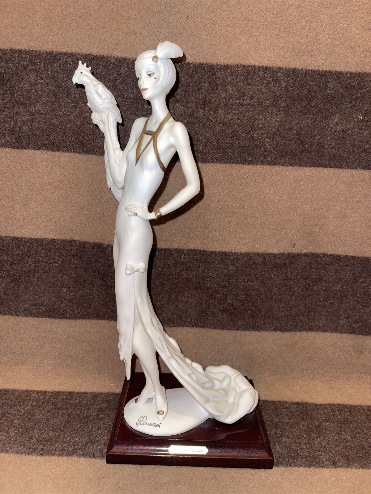 1987 Florence Giuseppe Armani signed Figurine - Italy - “Lady With Parrot” Rare