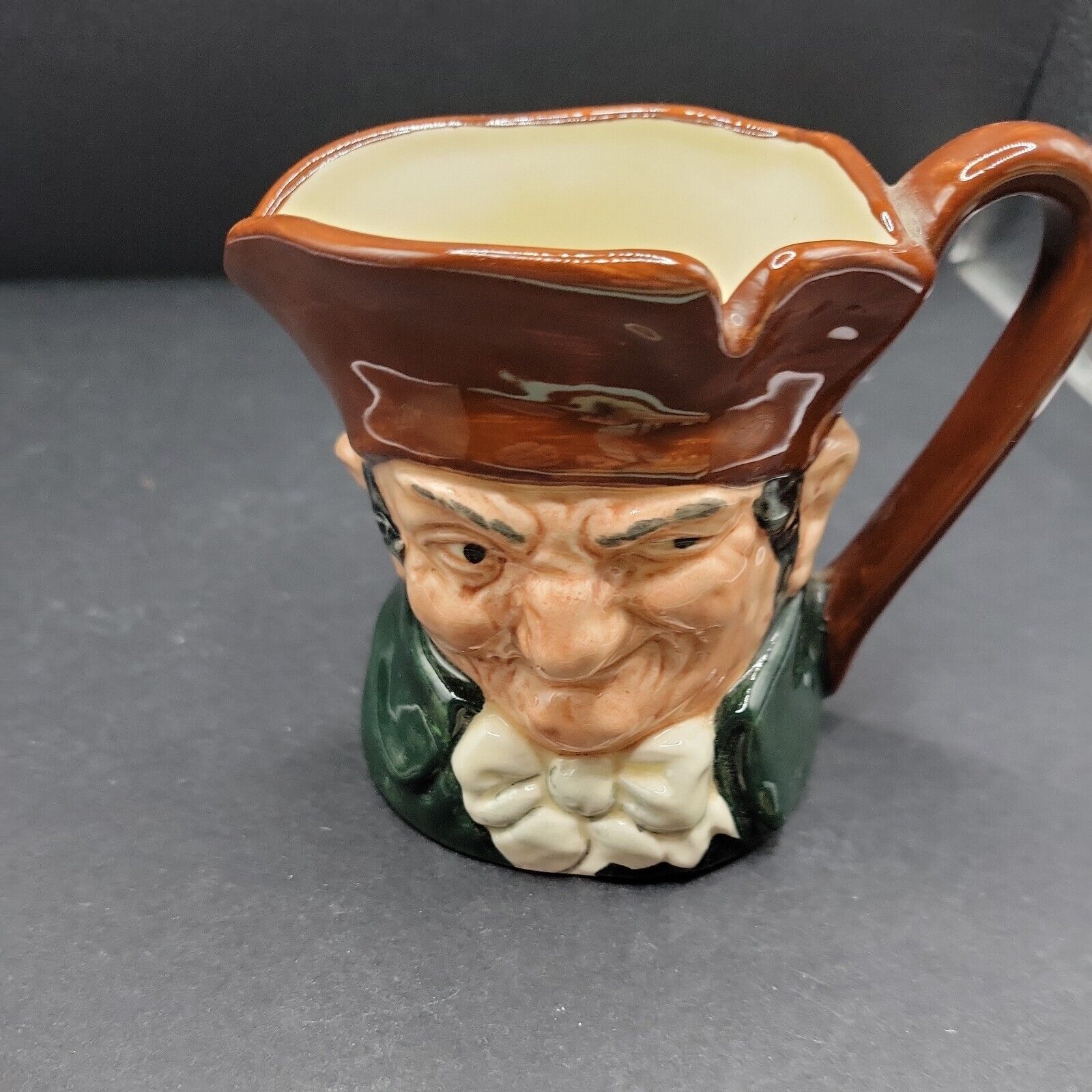 Royal Doulton Character Old Charlie 3” Tall. D5527 ceramic character cup
