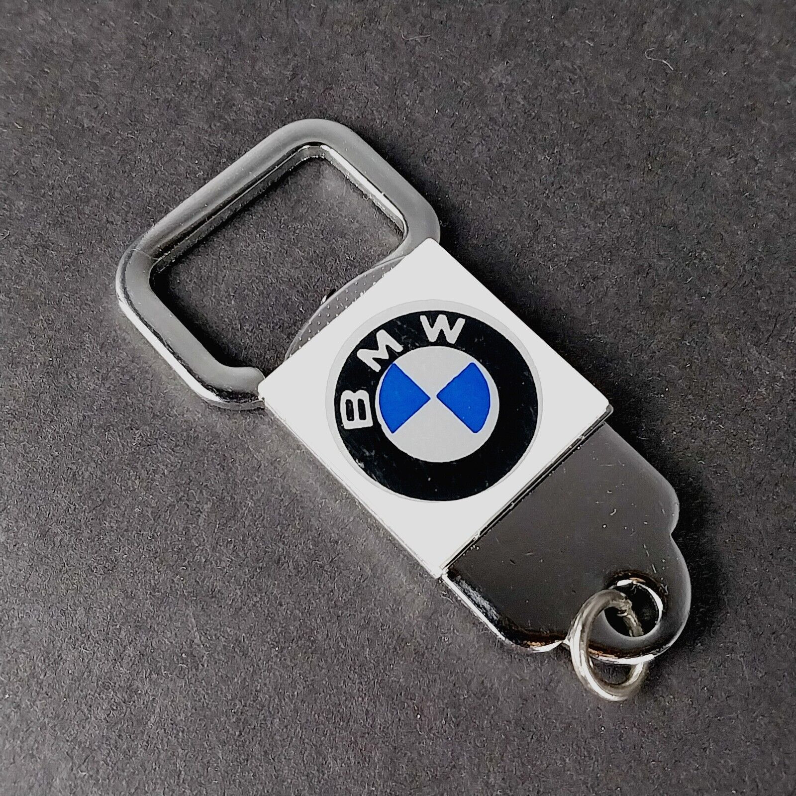 RARE Vintage BMW Easy Lock Sliding Spring Back Keychain 2.5