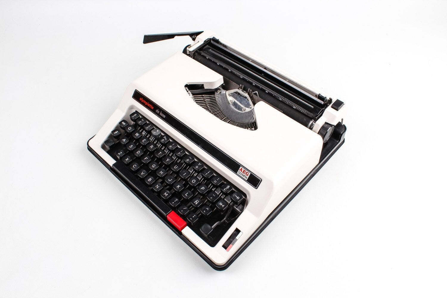 Olympiette Deluxe White Typewriter, Vintage, Manual Portable, Professionally