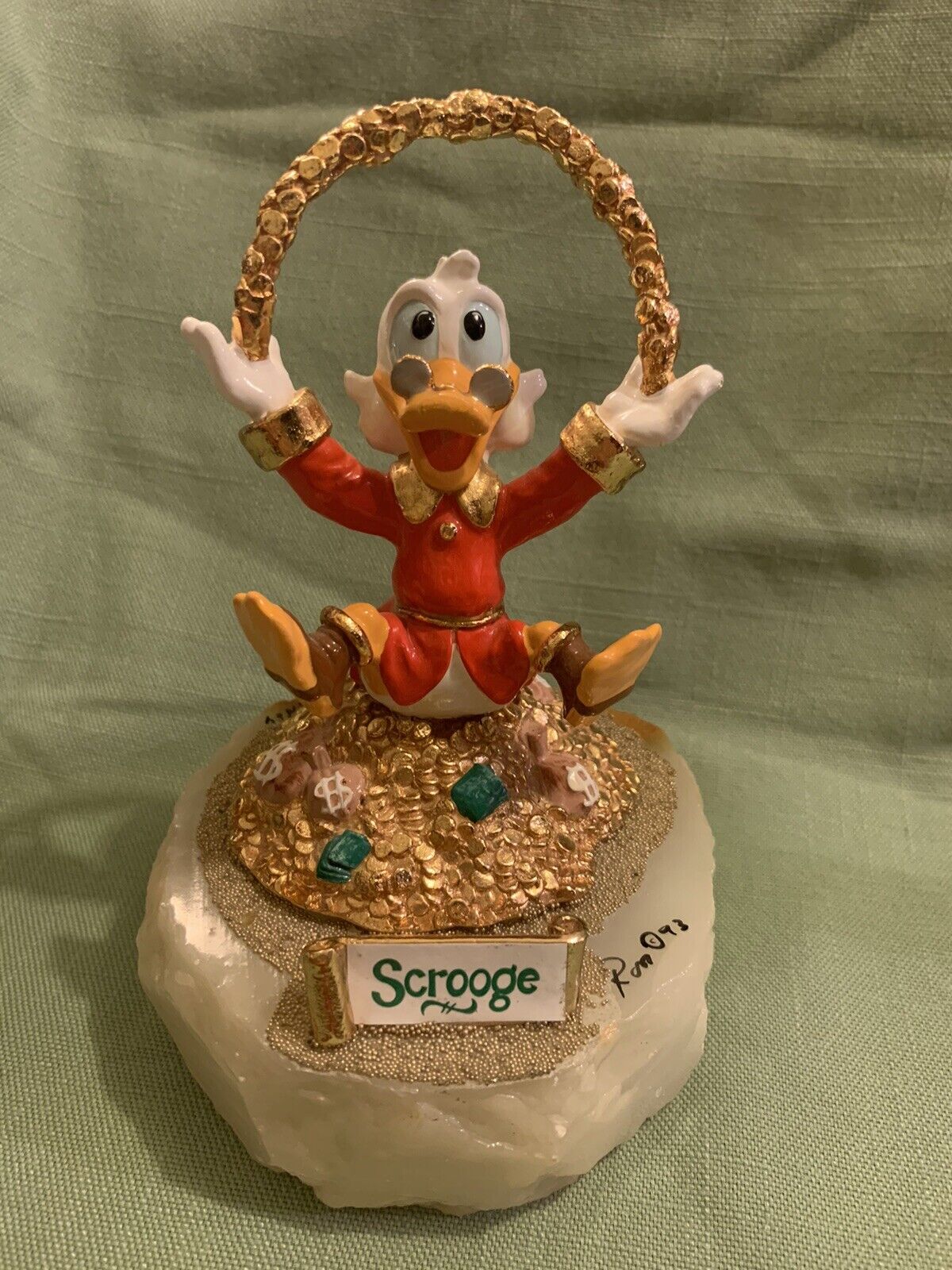 Vintage ron lee 93 sculpture Disney Mc Duck Scrooge Statue 24k Gold Figure LE