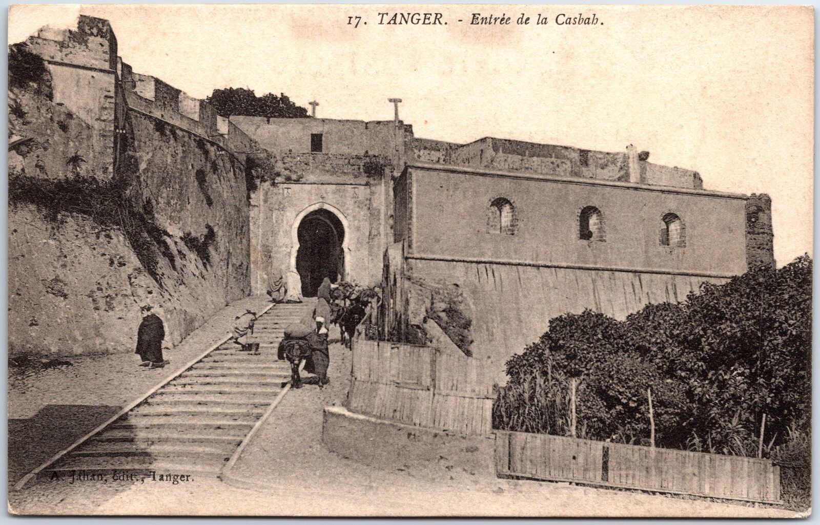 VINTAGE POSTCARD ENTRANCE TO THE CASBAH AT TANGIER MOROCCO c. 1910s