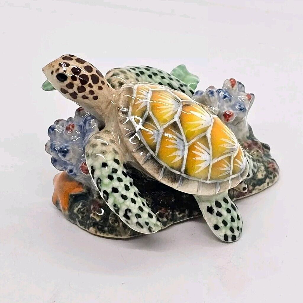 Little Critterz Miniature Porcelain FigurinesSea Turtle Northern Rose
