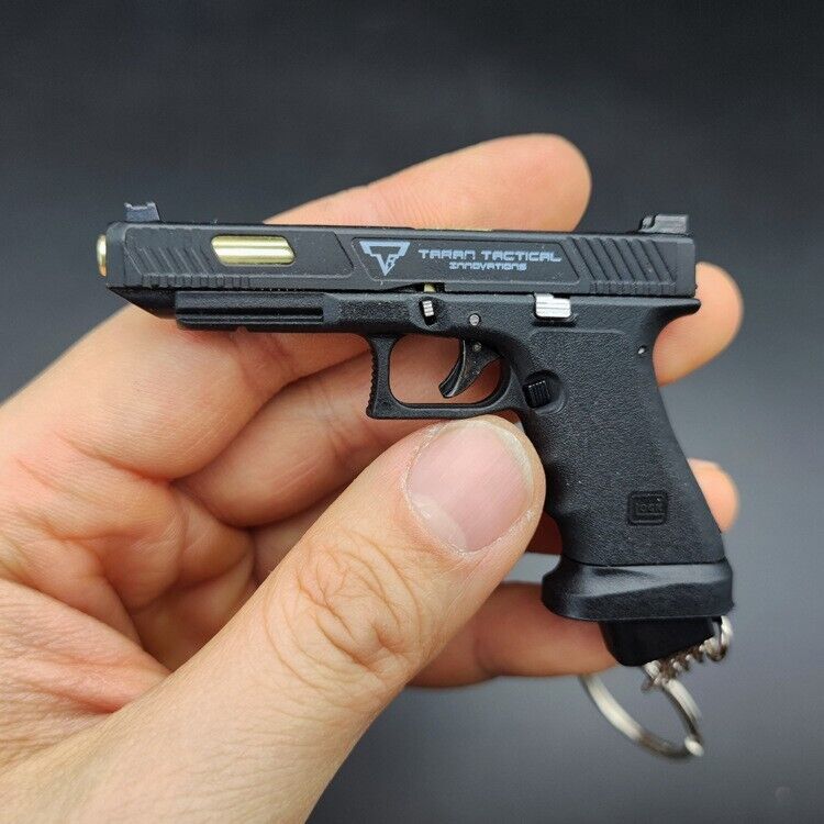 G34 Keychain,Metal Gun Keychain Mini 1:3 Scale G34 TTI Combat Master For Man Son