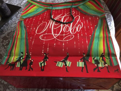 2005 MARSHALL FIELD\'S  Shopping Bag Christmas Holiday Red Large (Very Rare)
