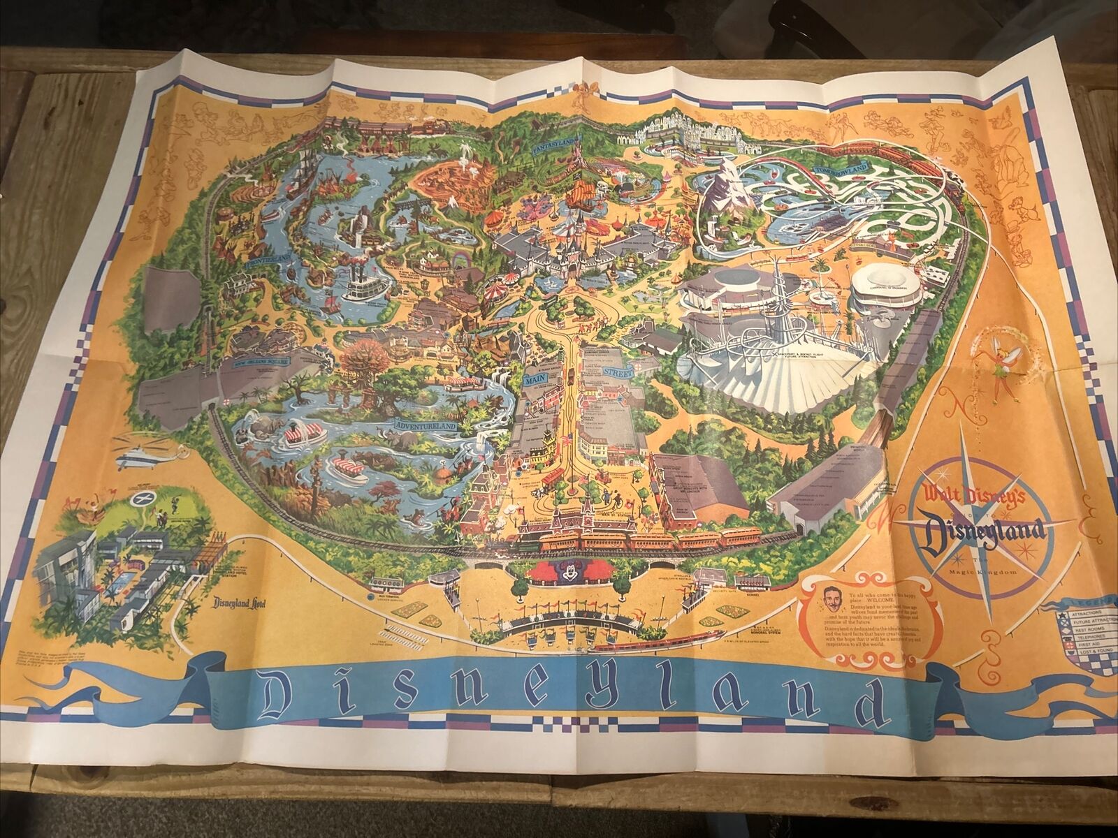 Vintage 1968 Walt Disney\'s DISNEYLAND Magic Kingdom Park Souvenir Map 44\
