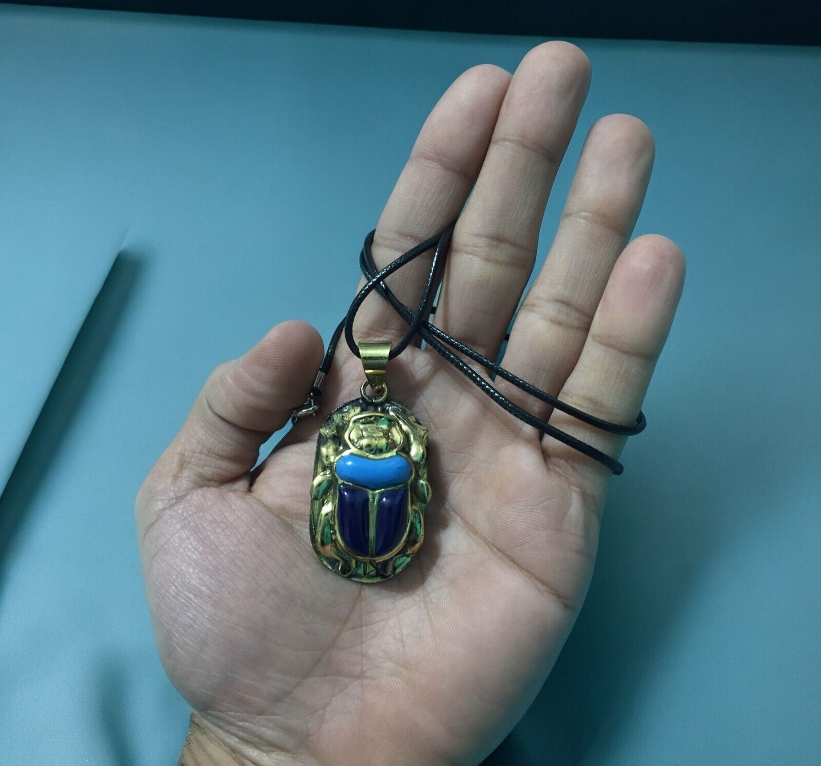 Rare Egyptian Scarab with Pendant Ancient Egyptian Pharaonic Antiques Egypt BC