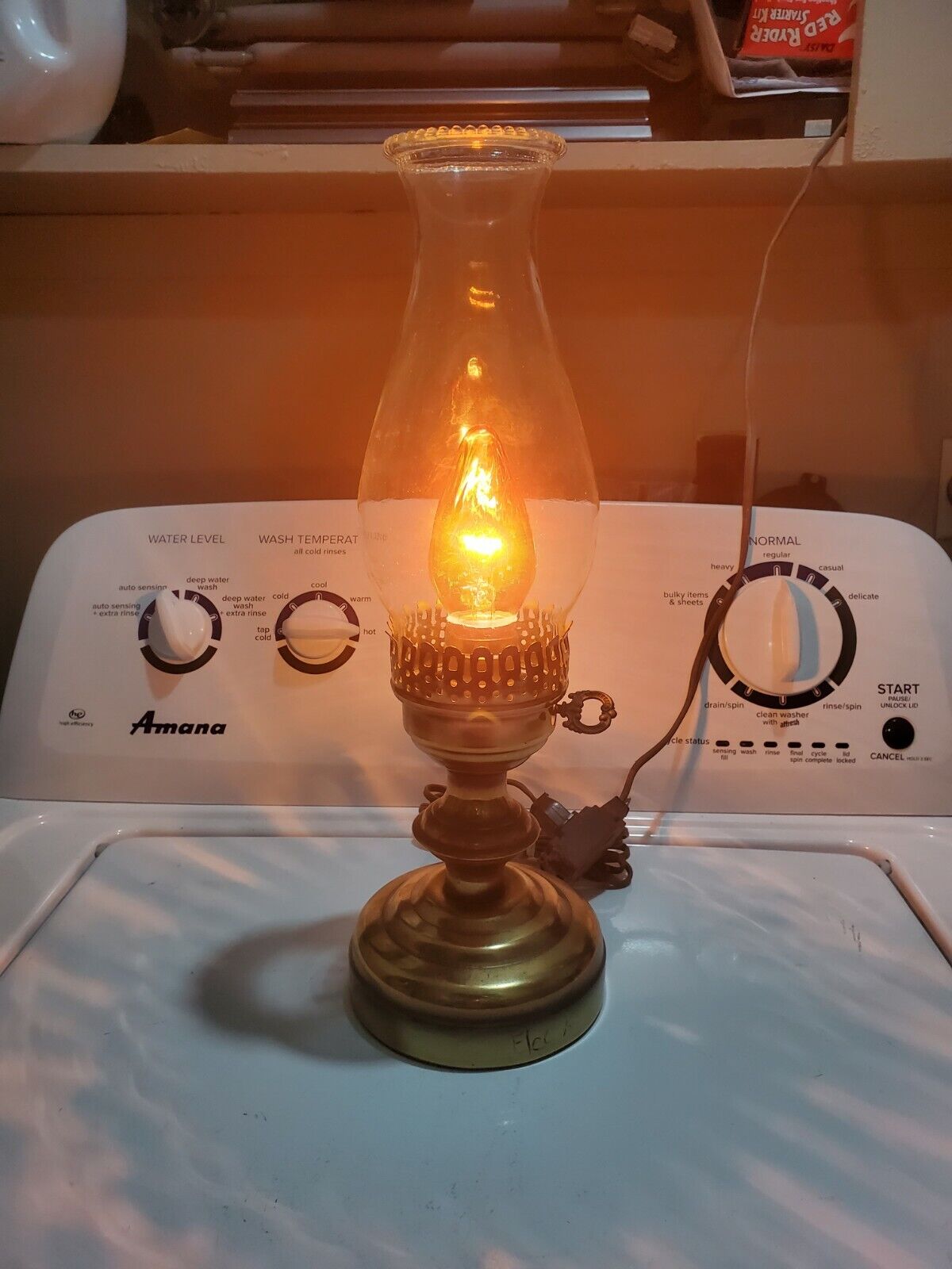 Vintage Antique Electric Hurricane Oil Style Brass Decretive Retro Lamp 