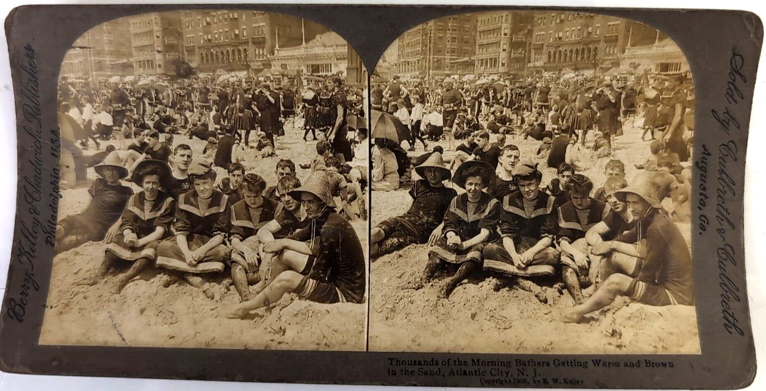 Vintage Stereograph Stereo View Stereoscope Card 1906 Thousands @ Atlantic City
