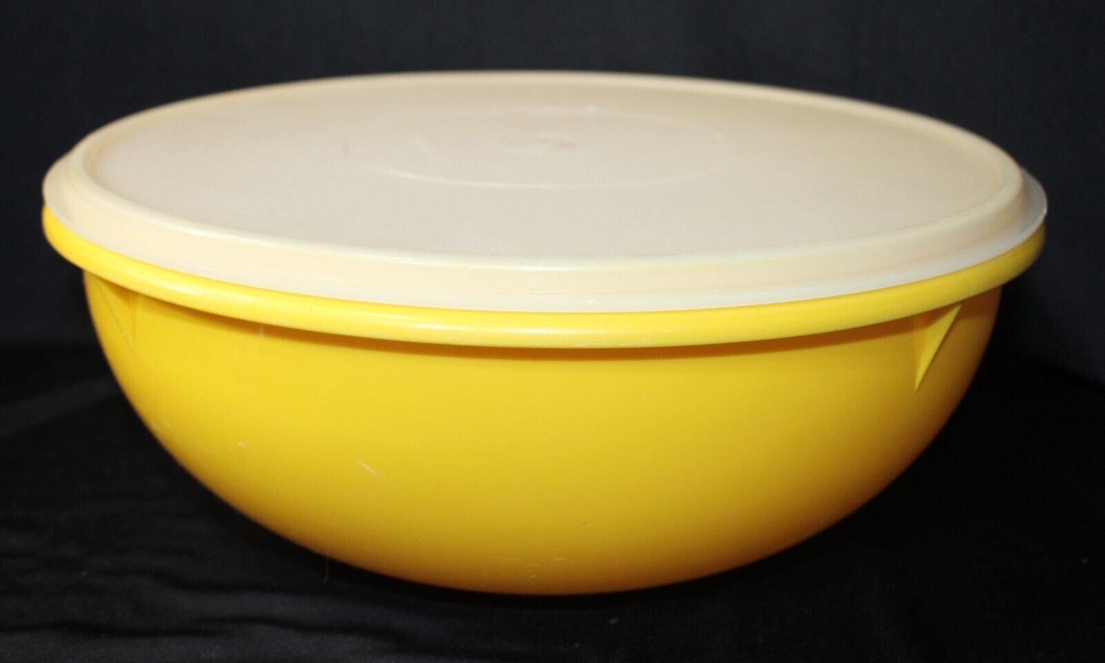 Vintage Tupperware Large Fix N Mix Yellow Food Container Bowl #274 #224 - clean