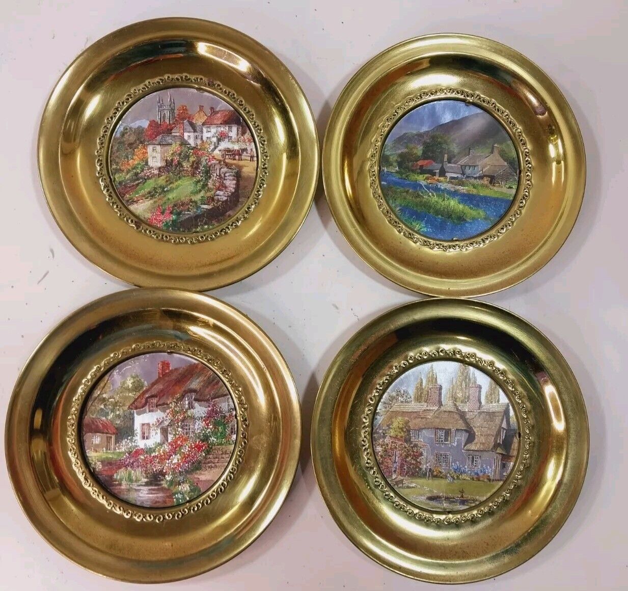 Vintage Brass Round Picture Frames Set of 4 England 6” Wall Art Manor Estate 