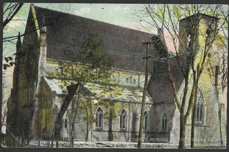 pk88934:Postcard-Vintage View of Trinity Memorial Church,Cornwall,Ontario