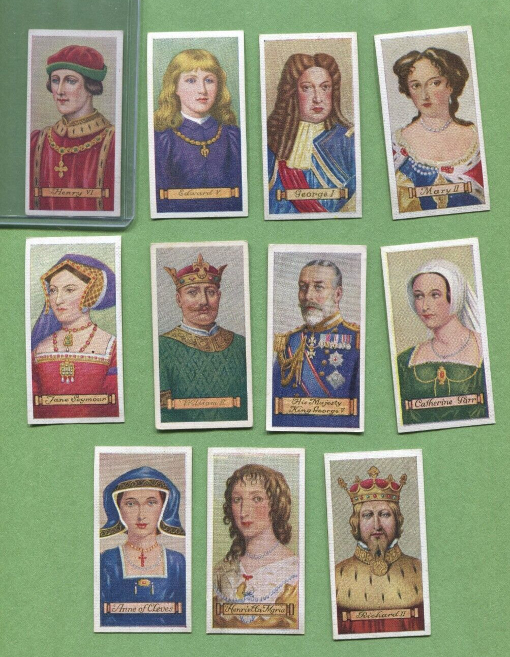 1935 CARRERAS LTD CIGARETTES KINGS & QUEENS OF ENGLAND 11 TOBACCO CARD LOT