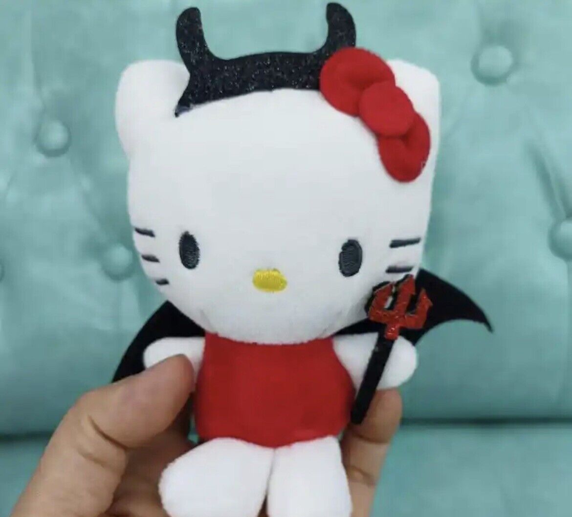 🔥Vintage 2002 Hello Kitty Little Red Devil Mascot Plush Charm Keychain Ring