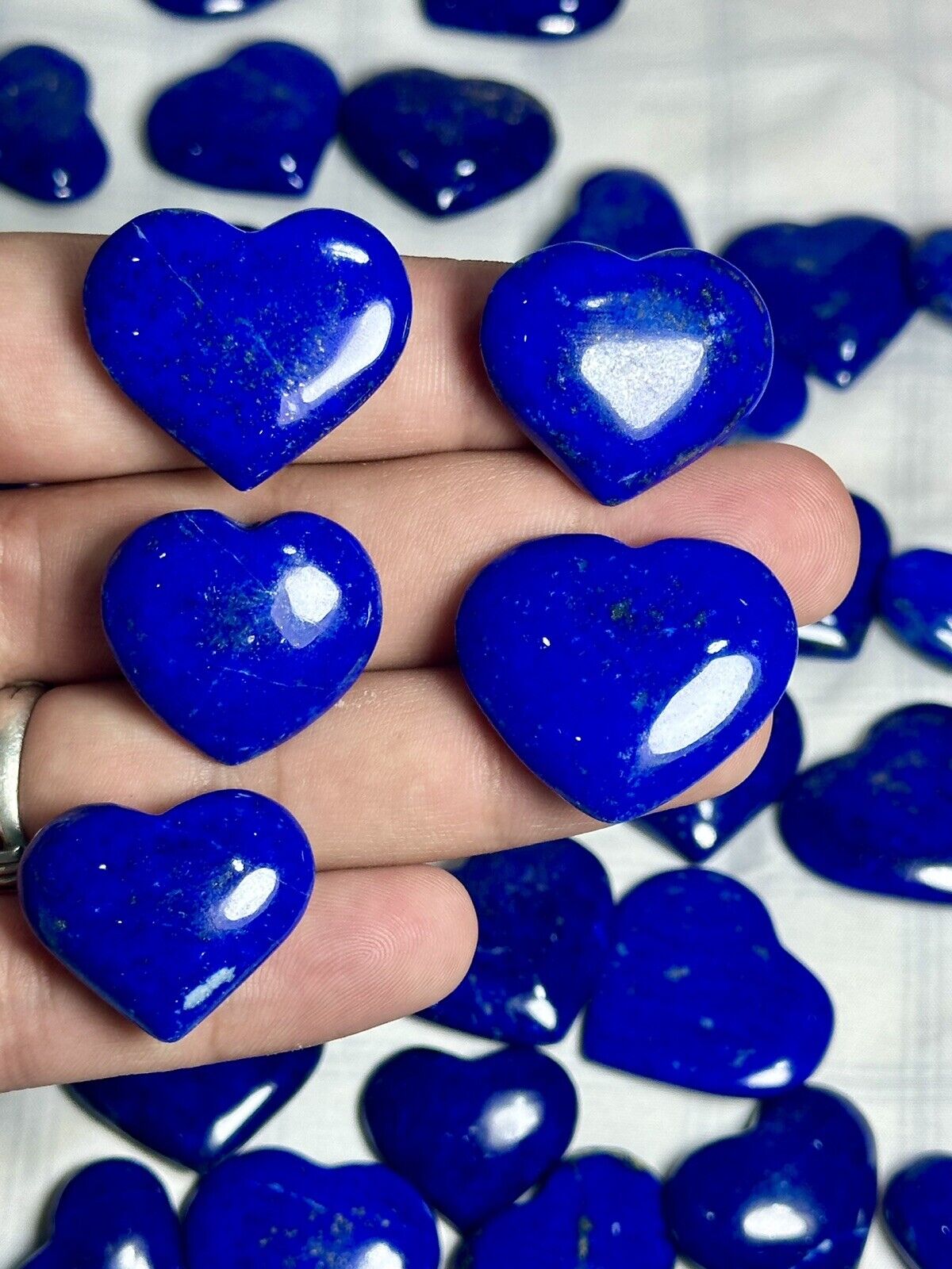 WOW 800g Top Quality Lapis Lazuli  Smaller Size Hearts Available For Sale