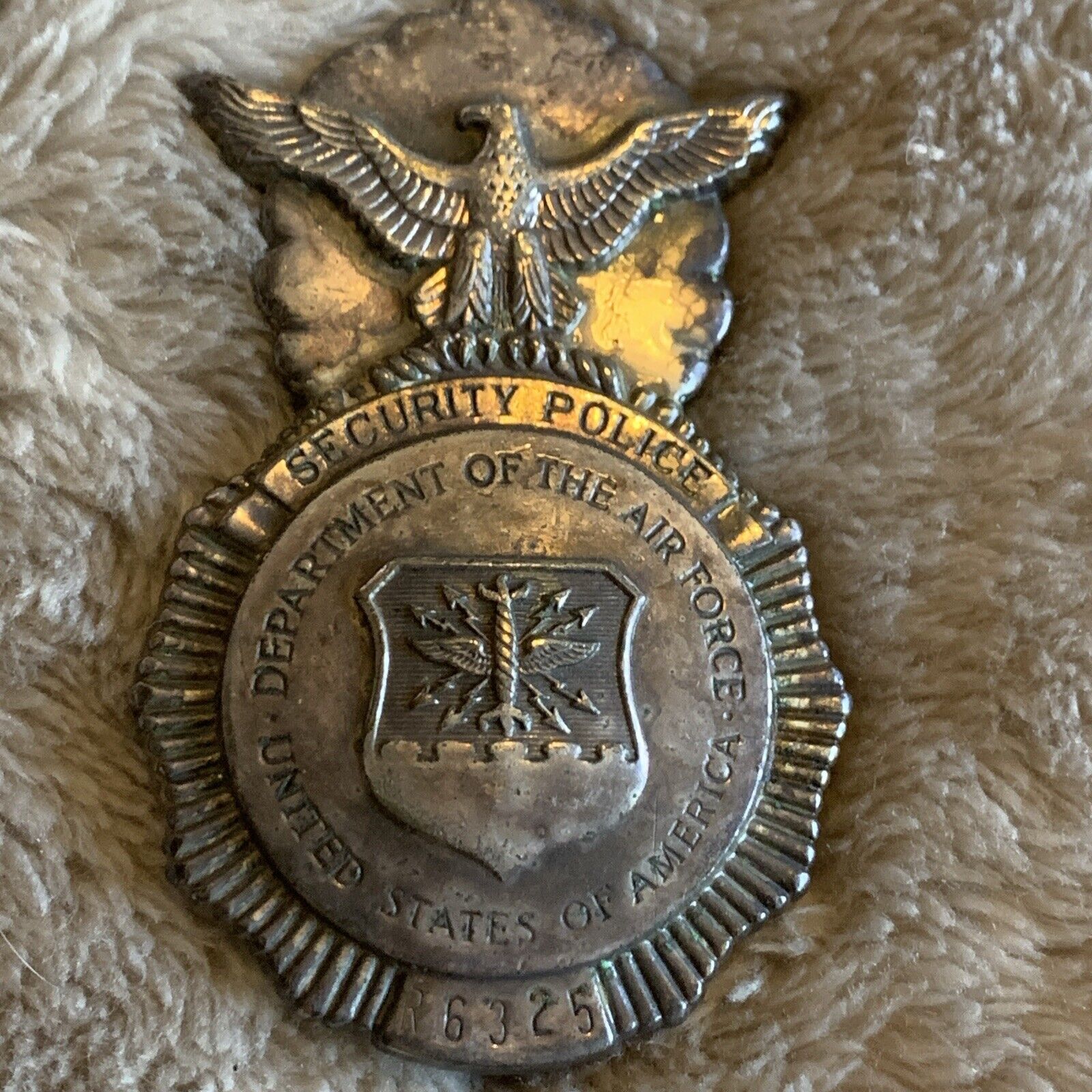 Vintage Department Of Air Force Air Police Badge R6325