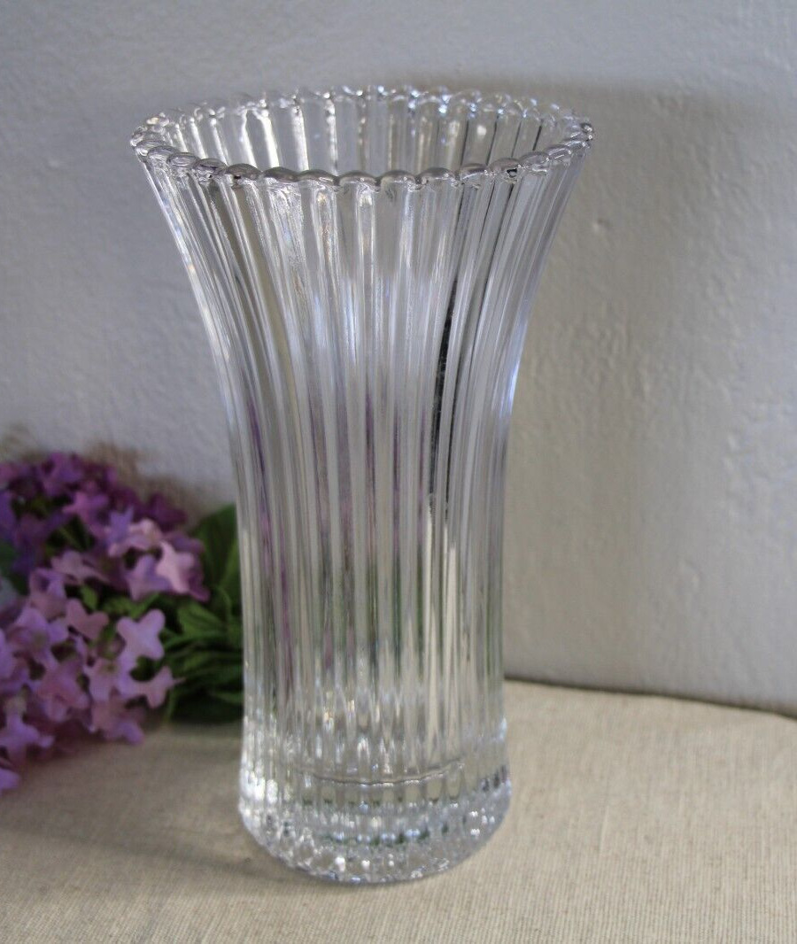 Vintage Japan Crystal Ribbed Flower Vase
