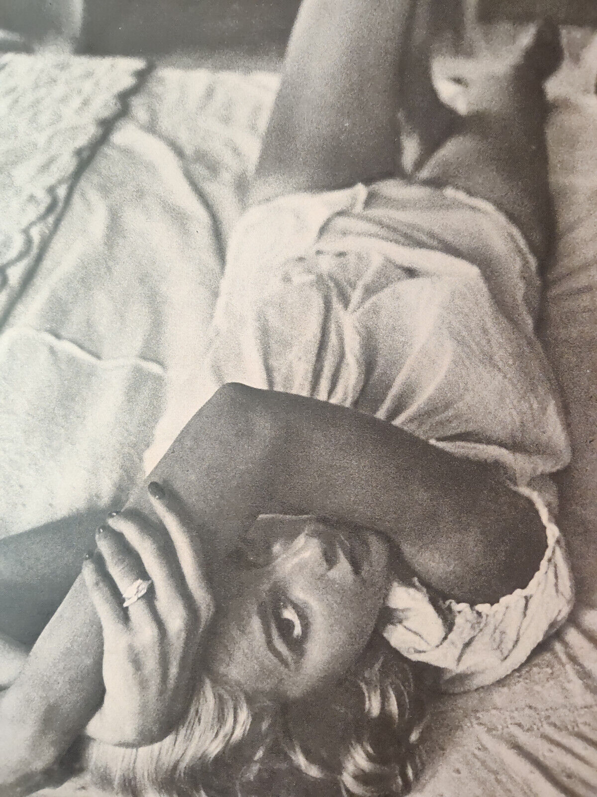 1955 Esquire Aritlcle Sam Shaw Glamour Photographs ROXANNE Dolores Rosedale