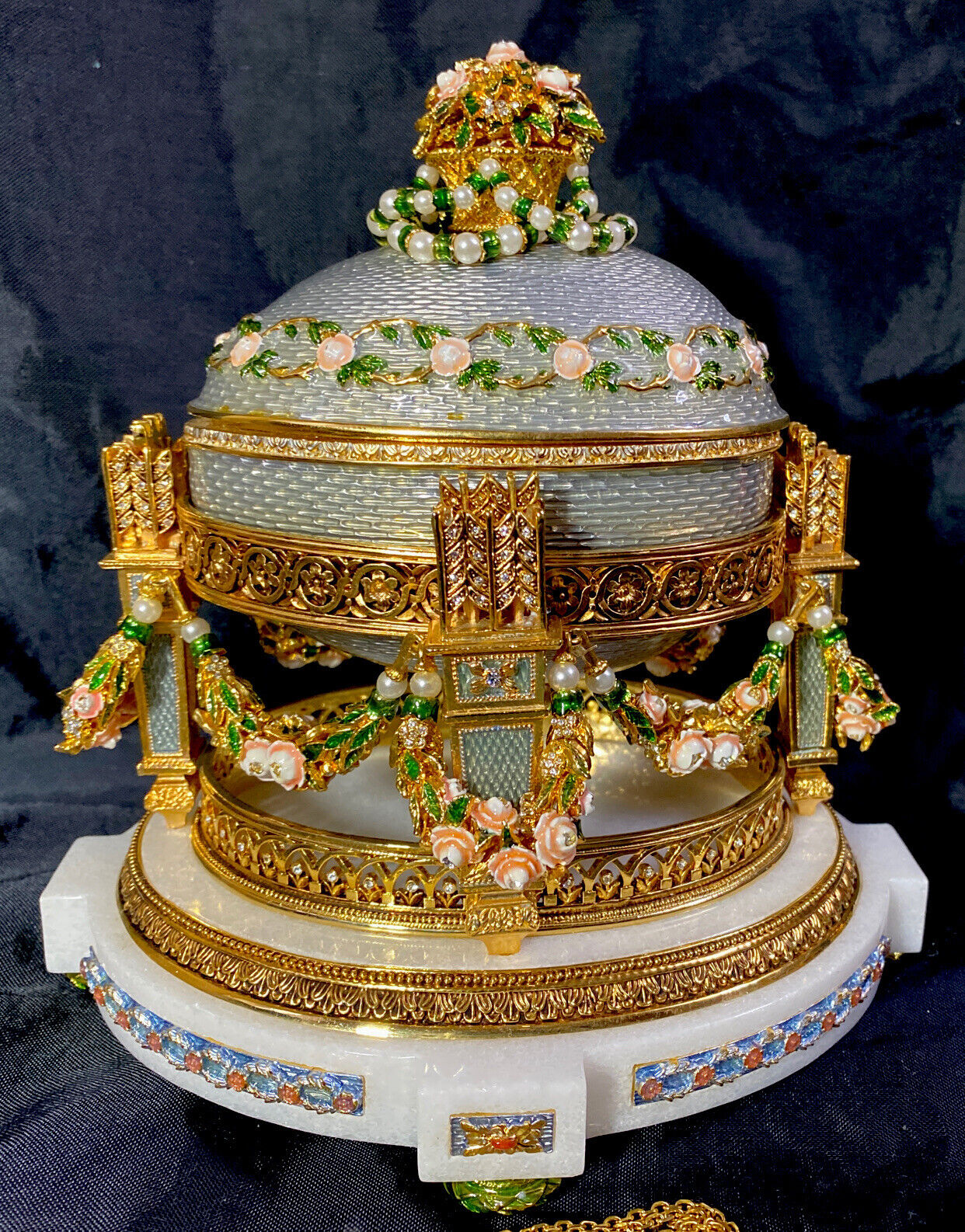 Authentic Imperial Faberge ~ CRADLE OF GARLANDS or TROPHY EGG ~ In Box