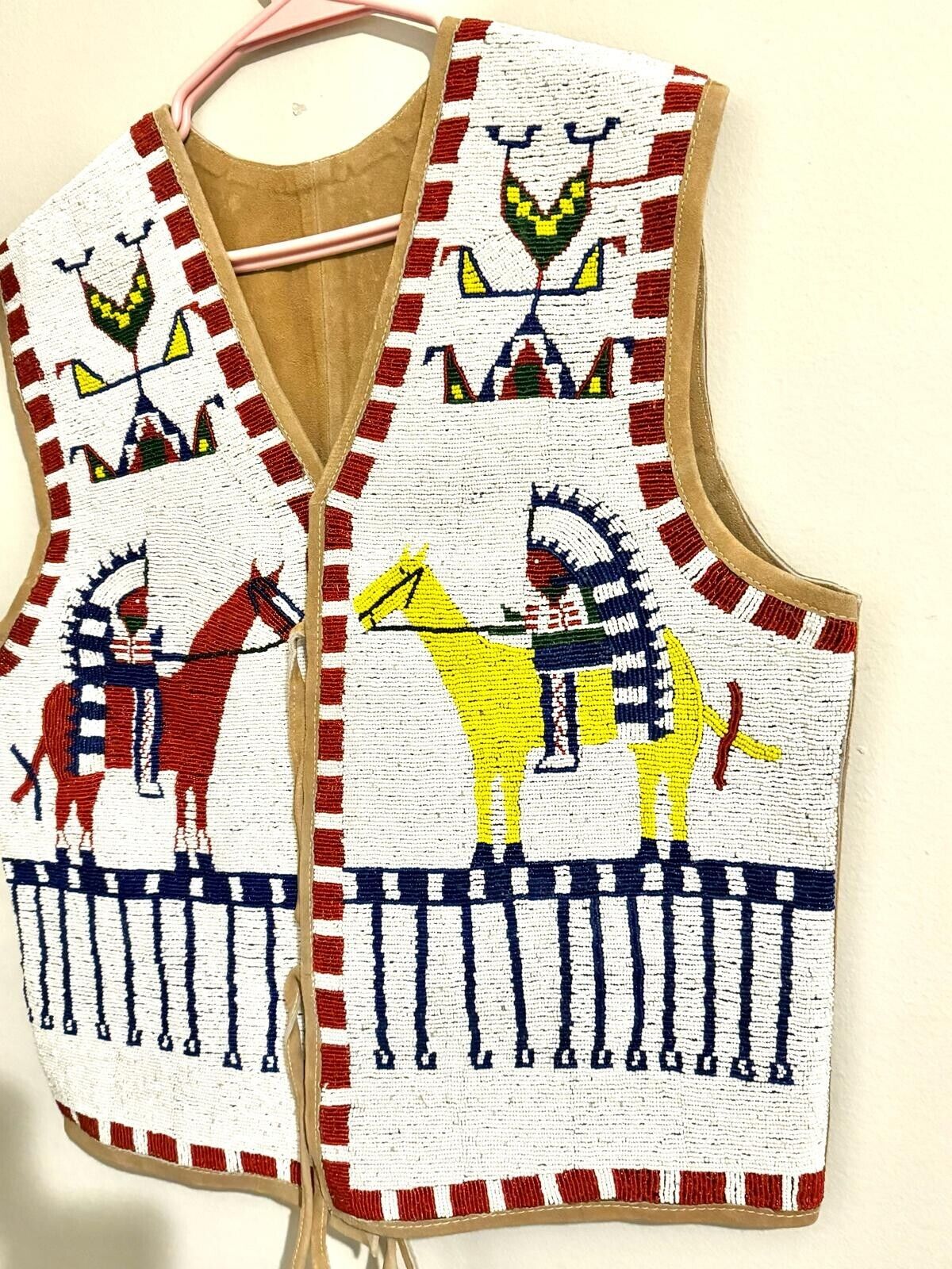 Native American Design Handmade Beaded Vest Front Powwow Regalia XNV505