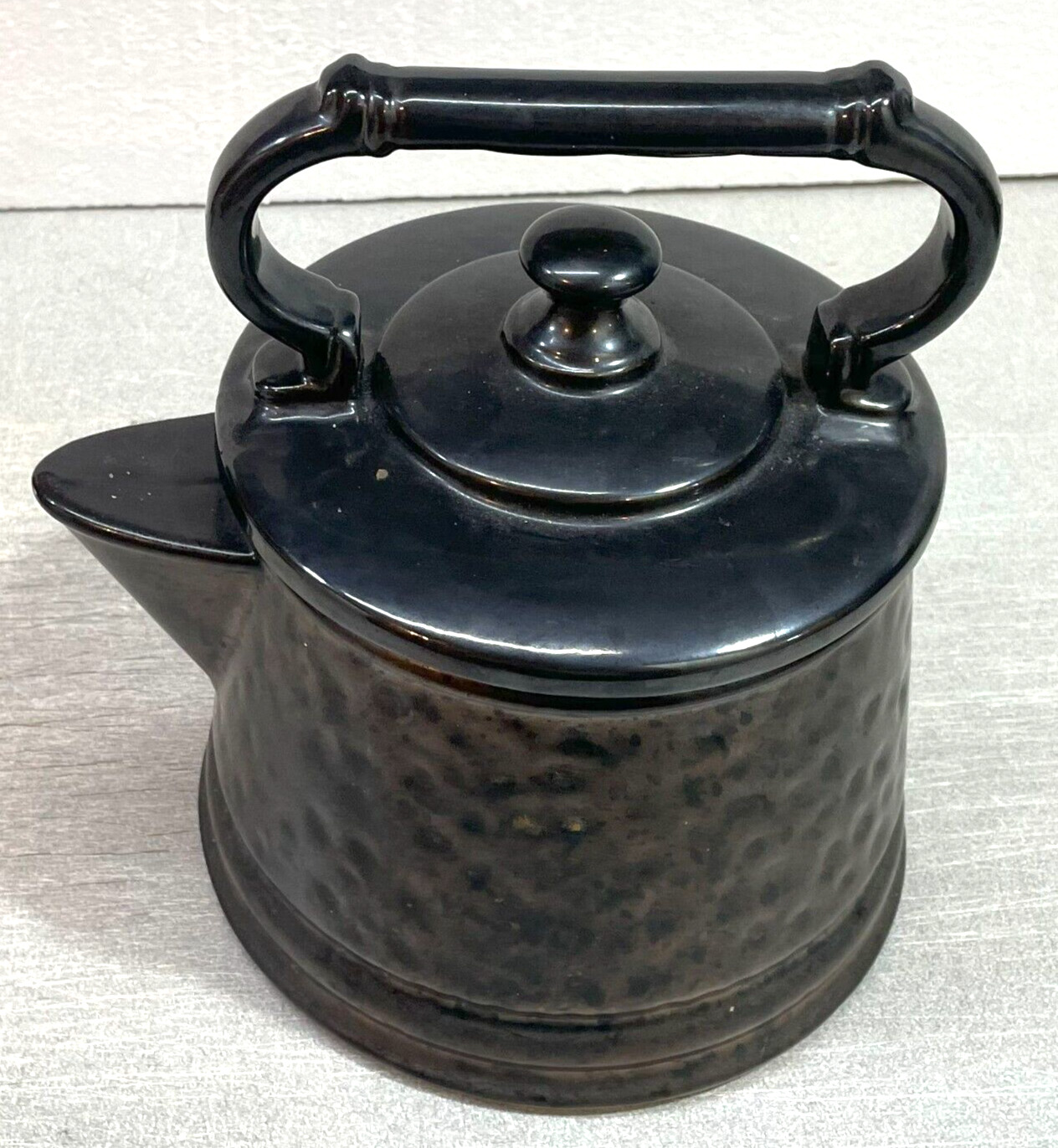 Vintage McCoy Hammered Bronze Black Tea Kettle Cookie Jar Great Condition