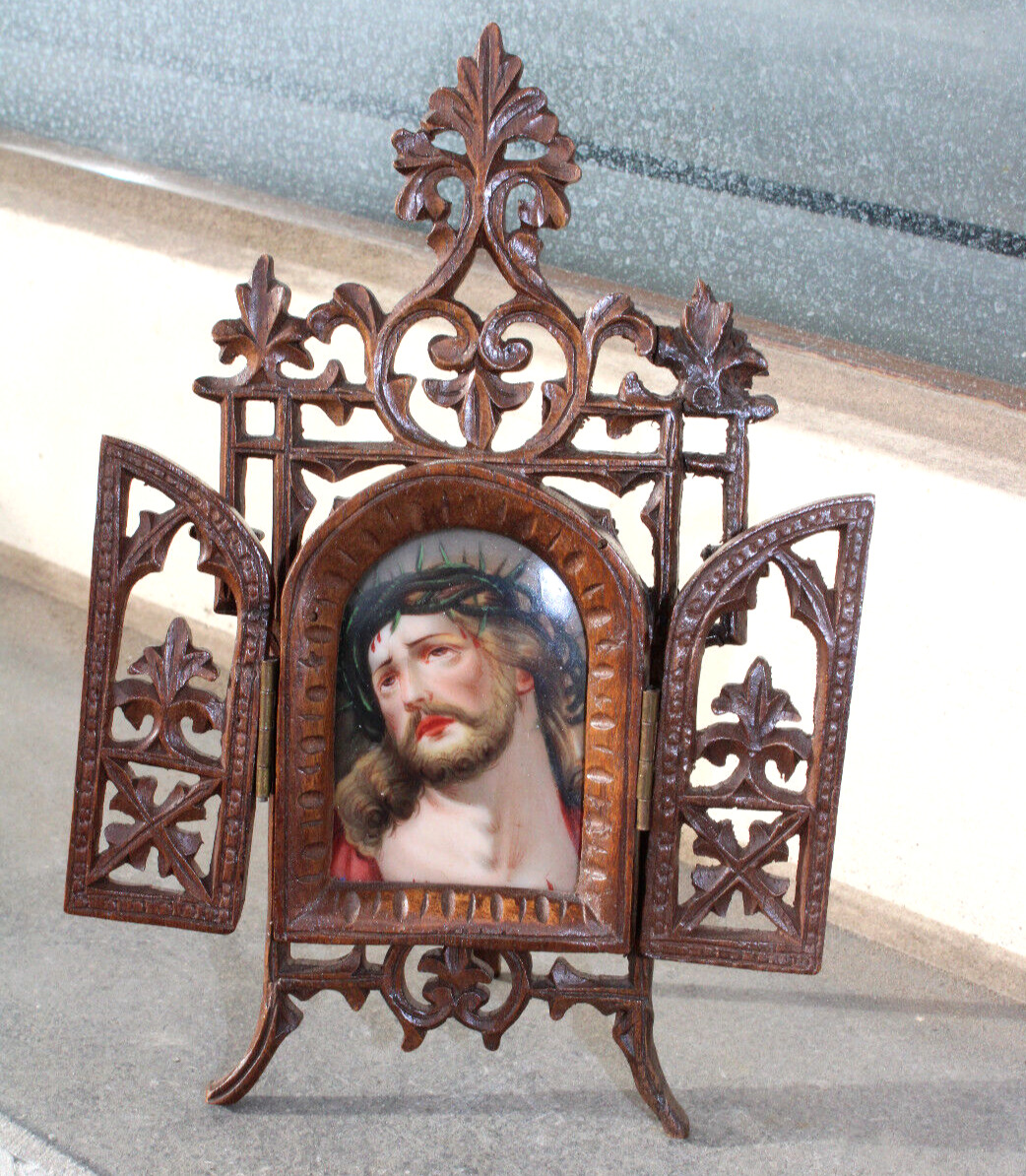 Antique black forest neo gothic wood carved triptych porcelain christ plaque