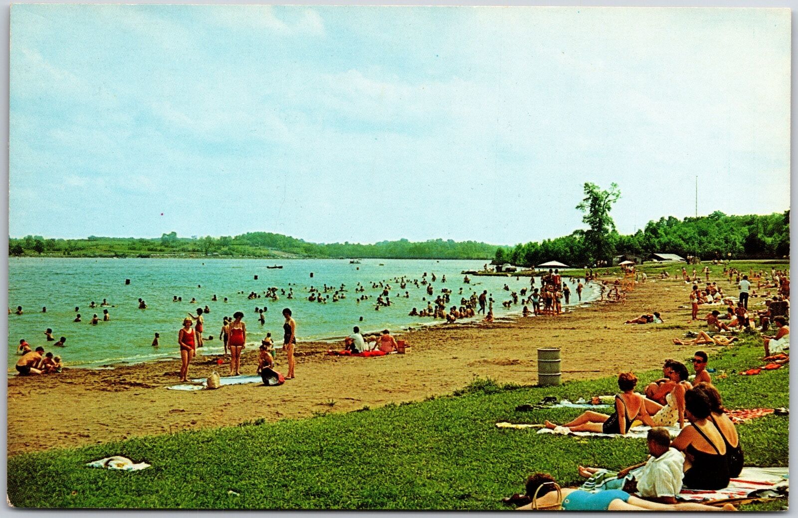Hillsboro Ohio OH, North Beach at Rocky Fork Lake, Swimming, Vintage Postcard