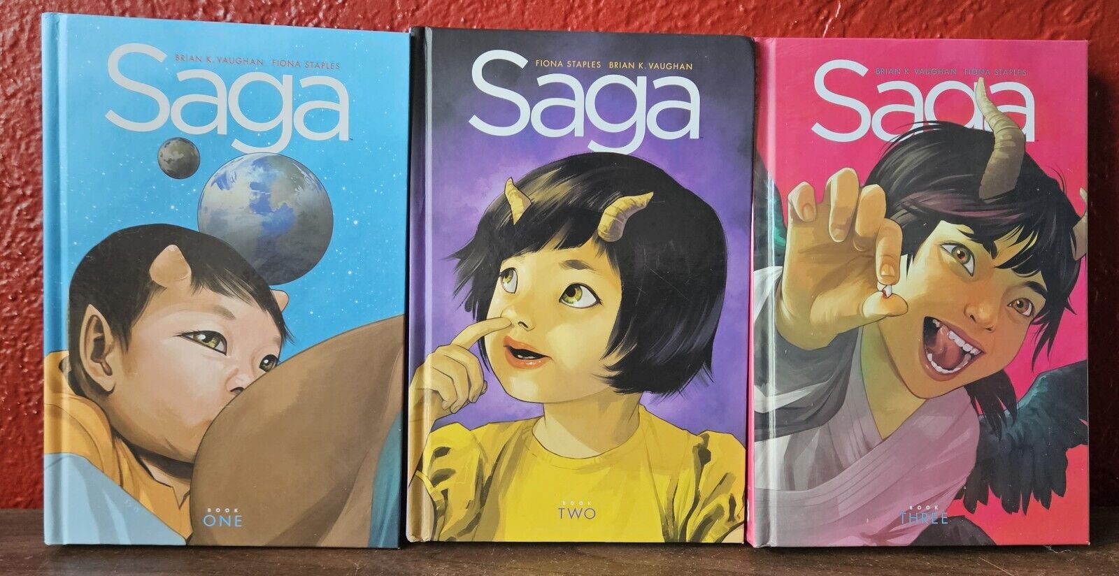 Saga Deluxe Hardcover Volume 1 2 3 Brian K. Vaughan Fiona Staples Image Comics